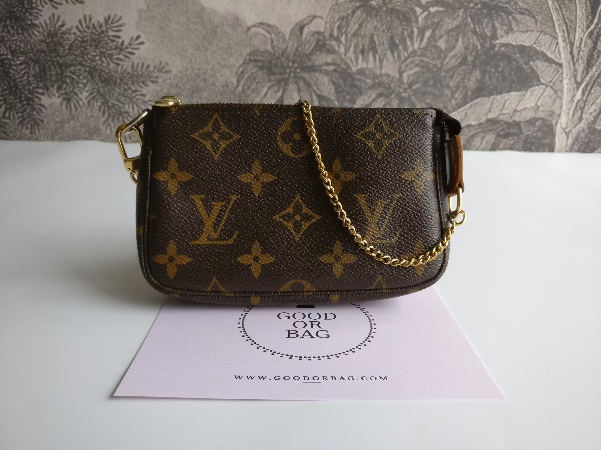 Louis Vuitton Mini Pochette Accessoires