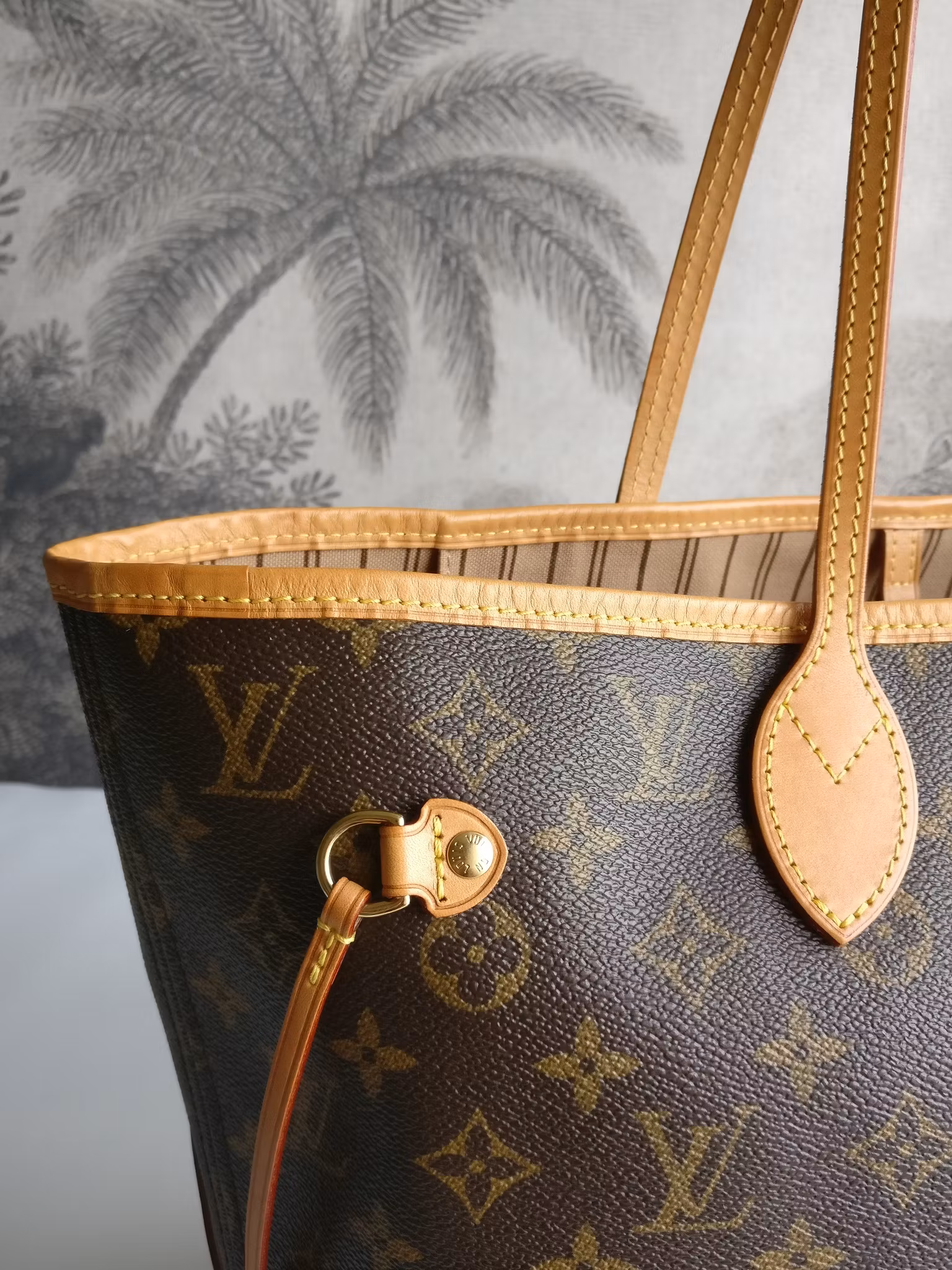 Louis Vuitton Neverfull MM