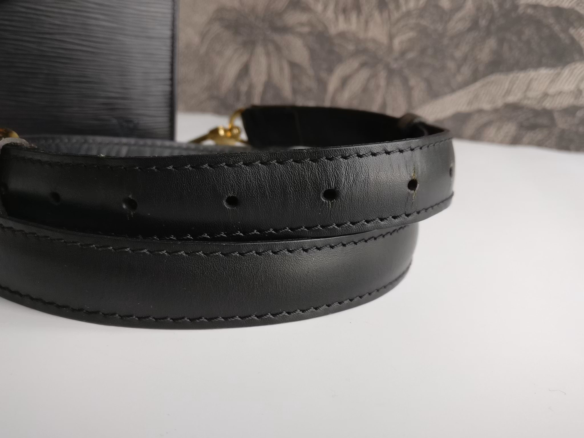 Louis Vuitton Sac Biface