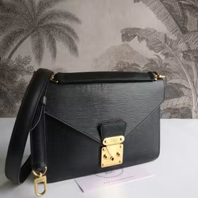 Louis Vuitton Sac Biface