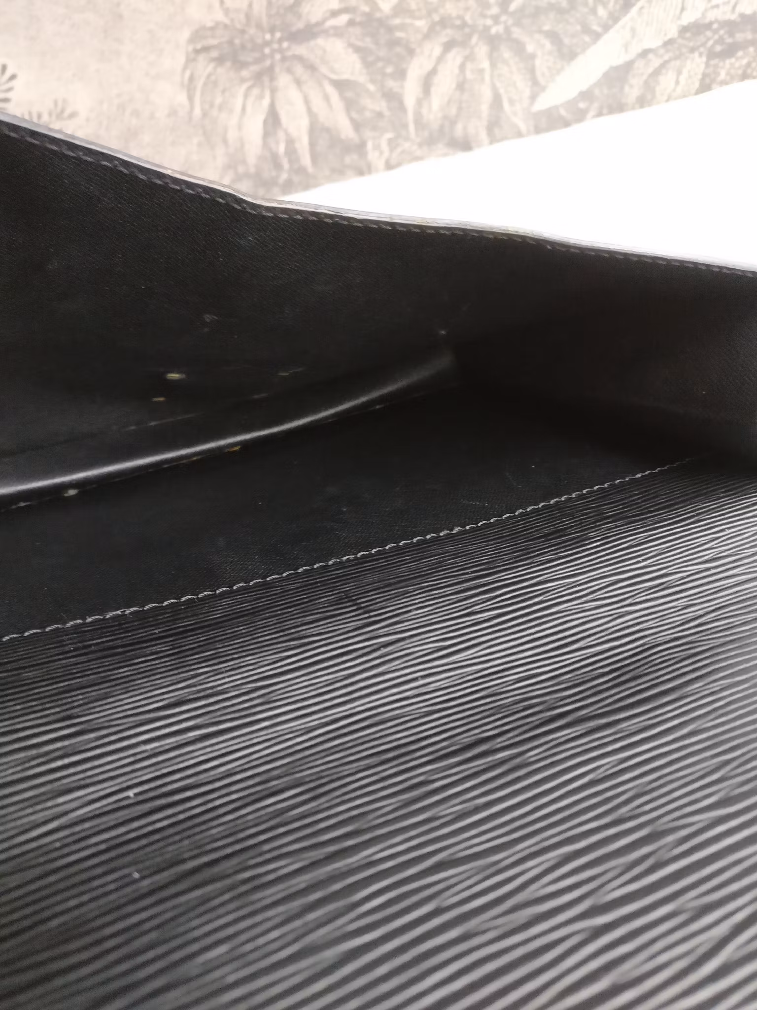 Louis Vuitton Sac Biface