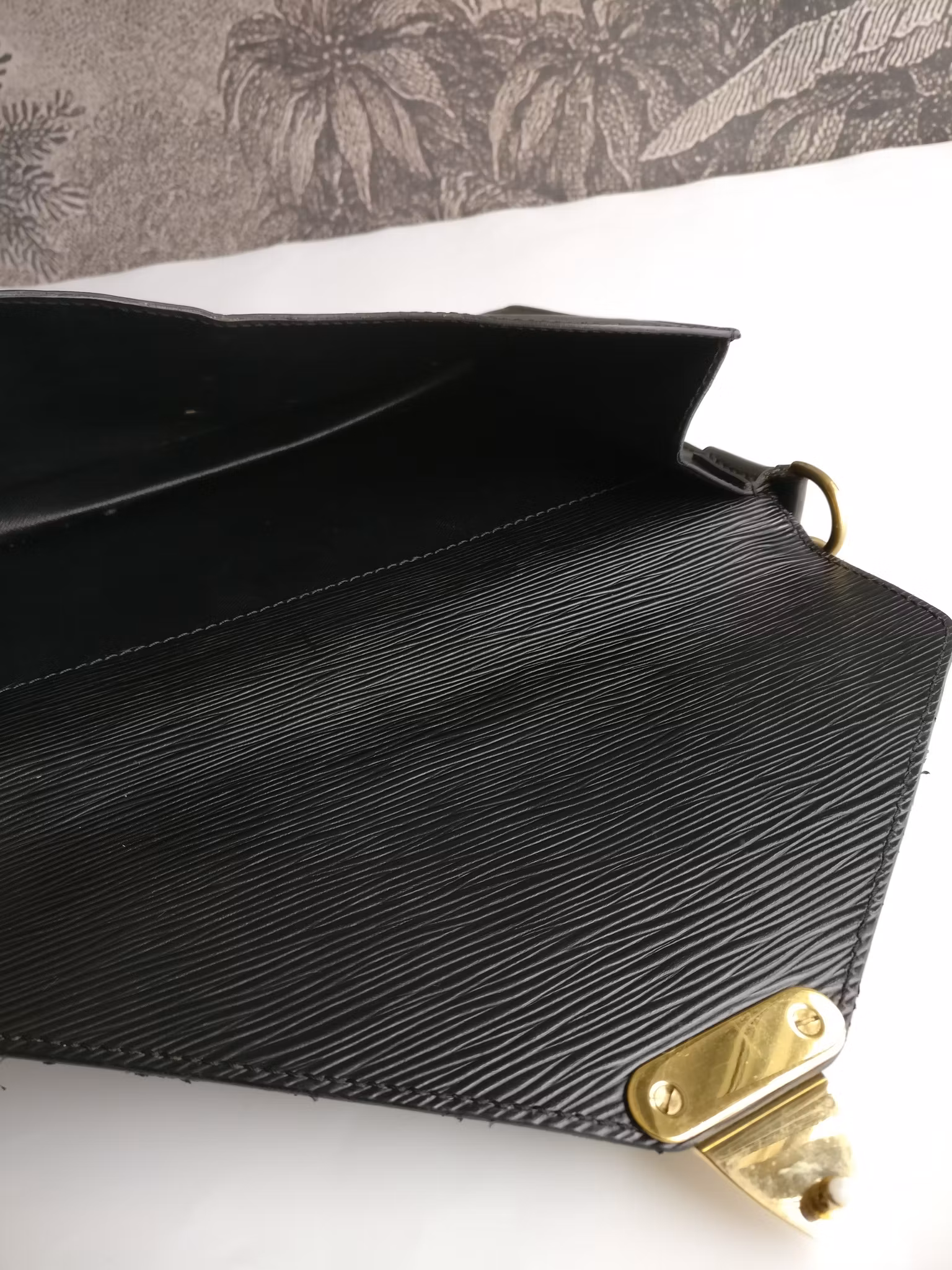 Louis Vuitton Sac Biface
