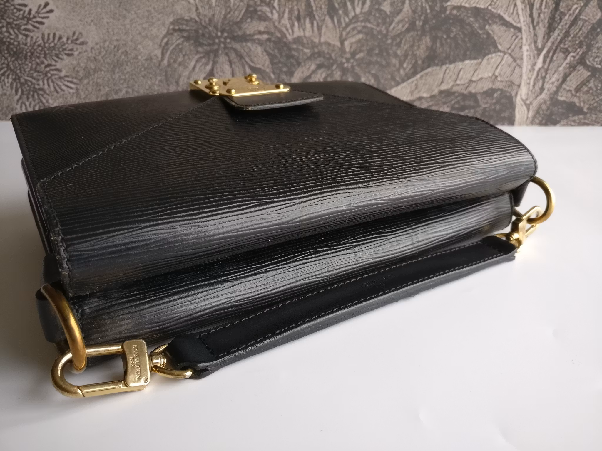 Louis Vuitton Sac Biface