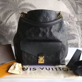 Louis Vuitton Metis Hobo