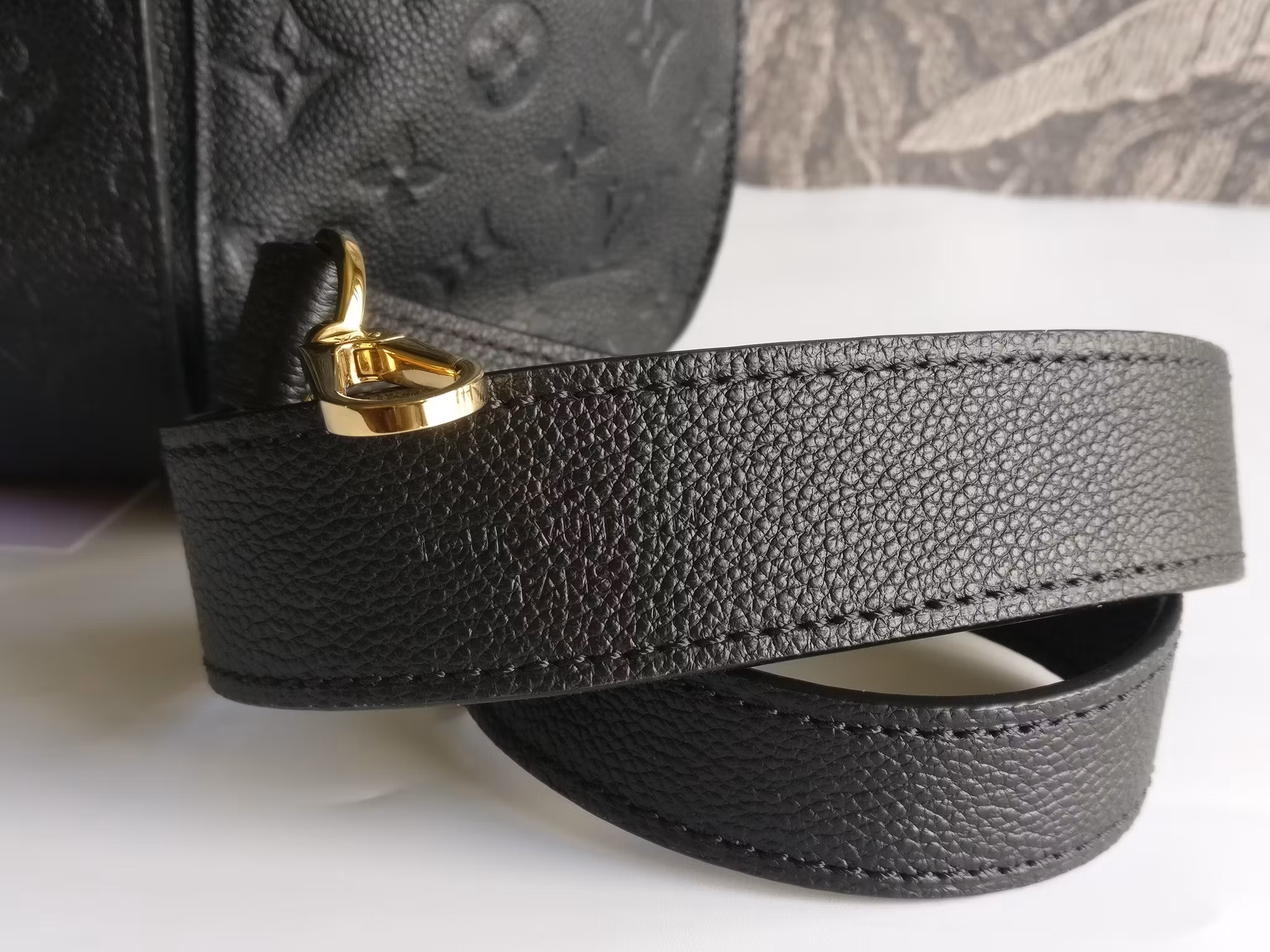 Louis Vuitton Metis Hobo