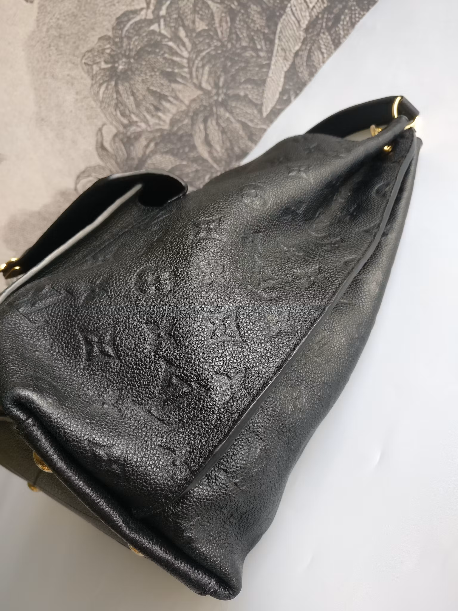 Louis Vuitton Metis Hobo