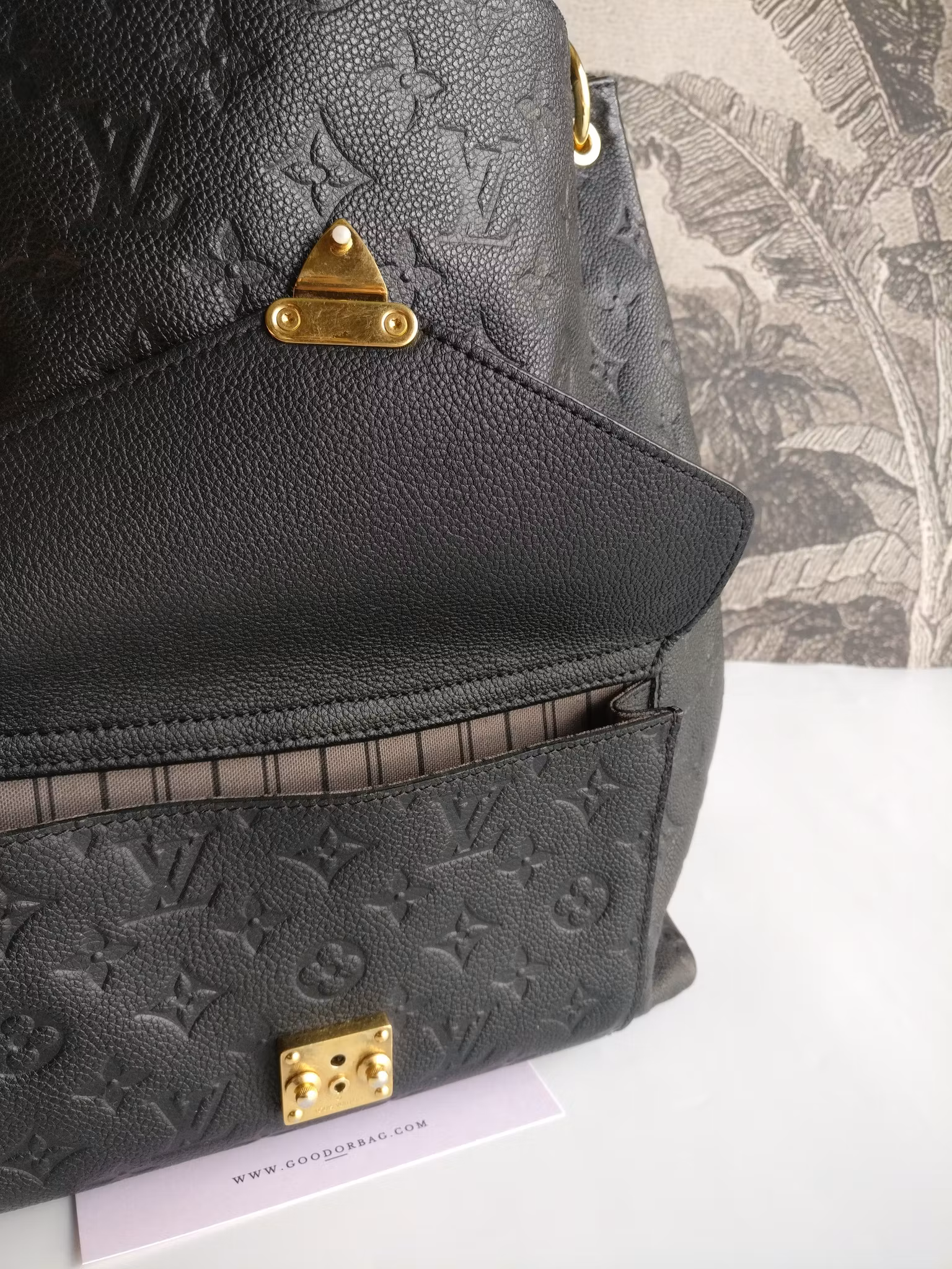 Louis Vuitton Metis Hobo