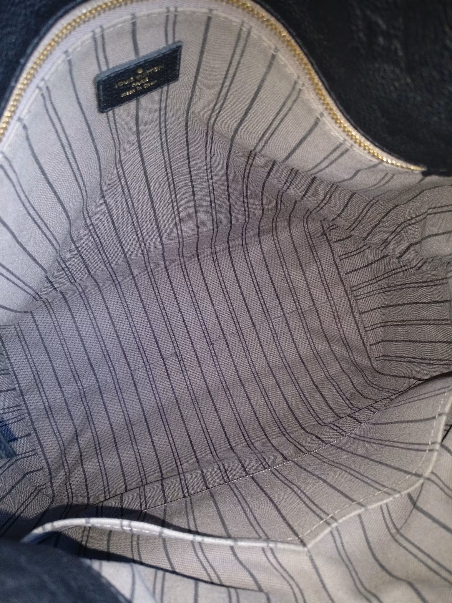 Louis Vuitton Metis Hobo
