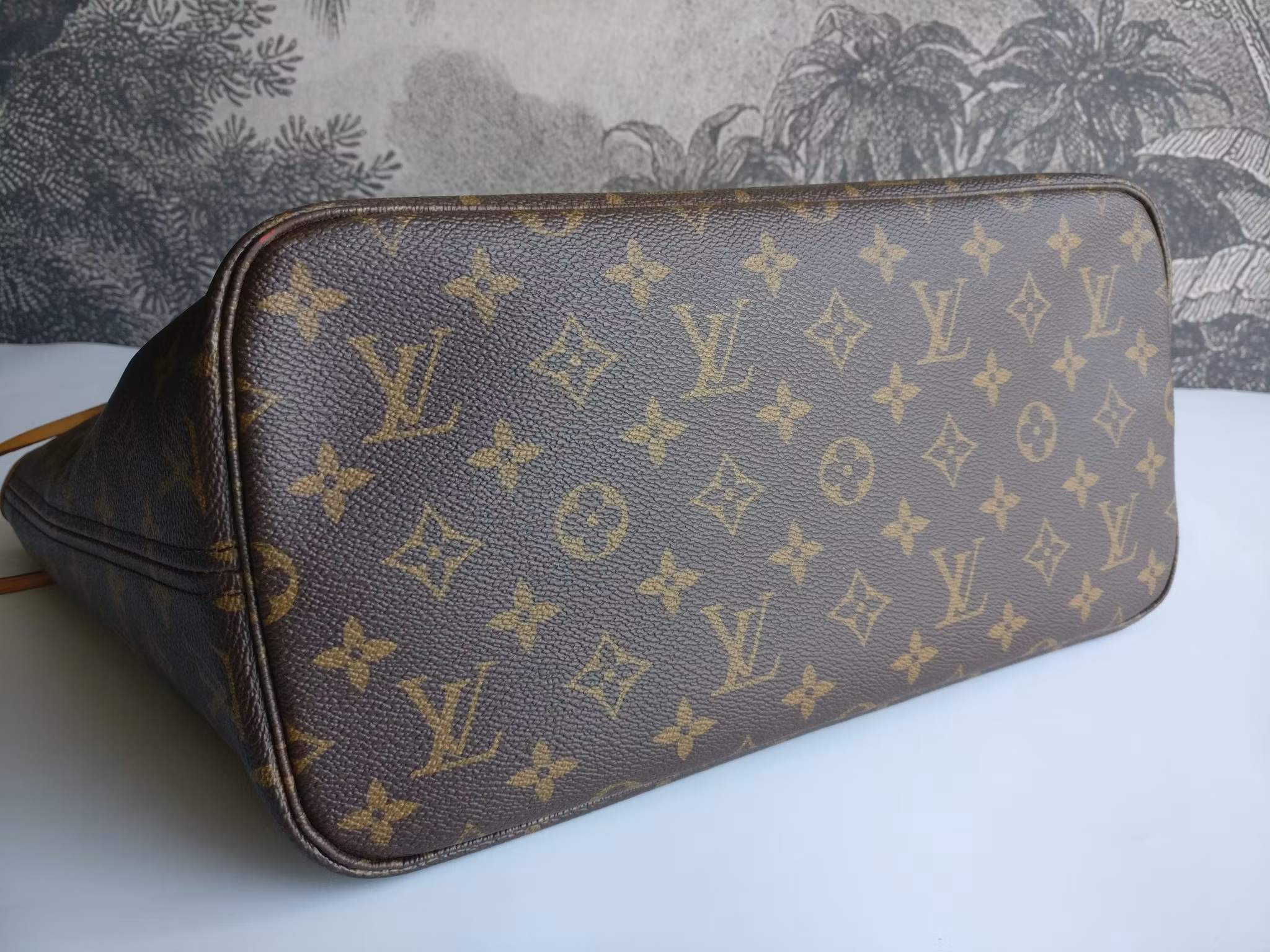 Louis Vuitton Neverfull MM