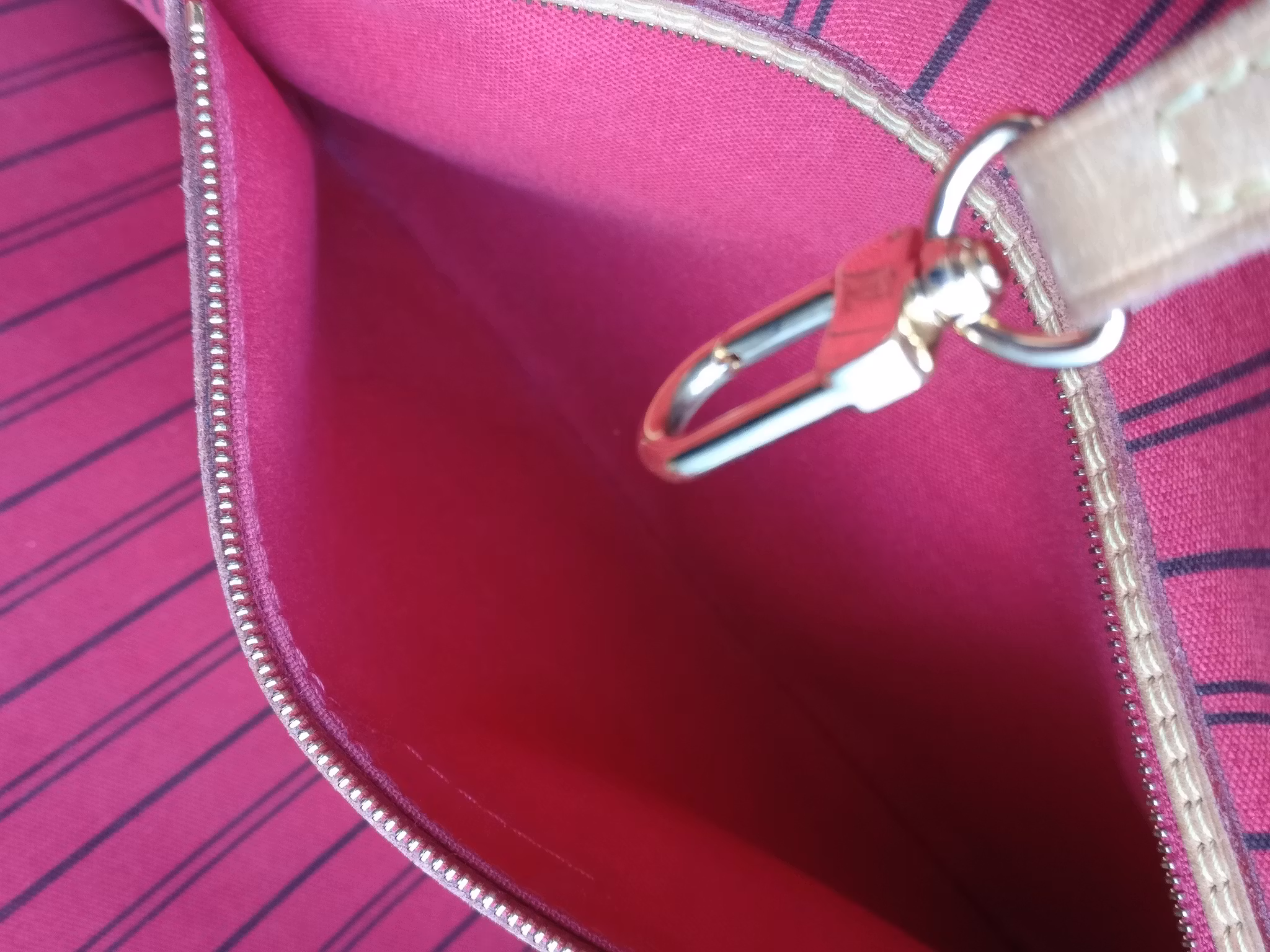 Louis Vuitton Neverfull MM