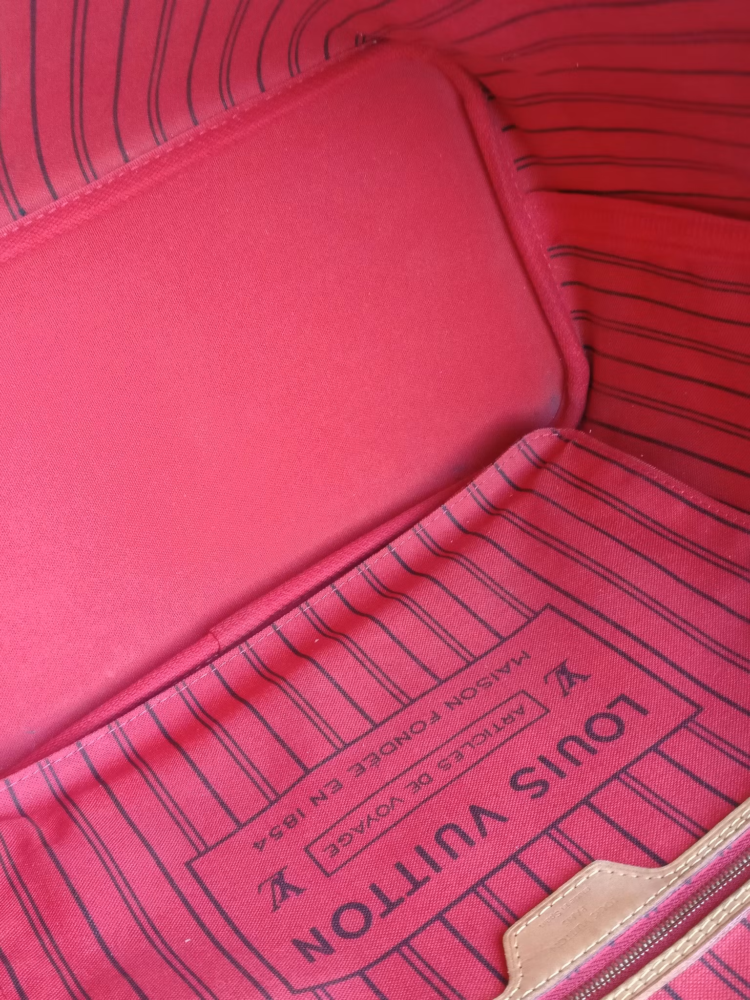 Louis Vuitton Neverfull MM