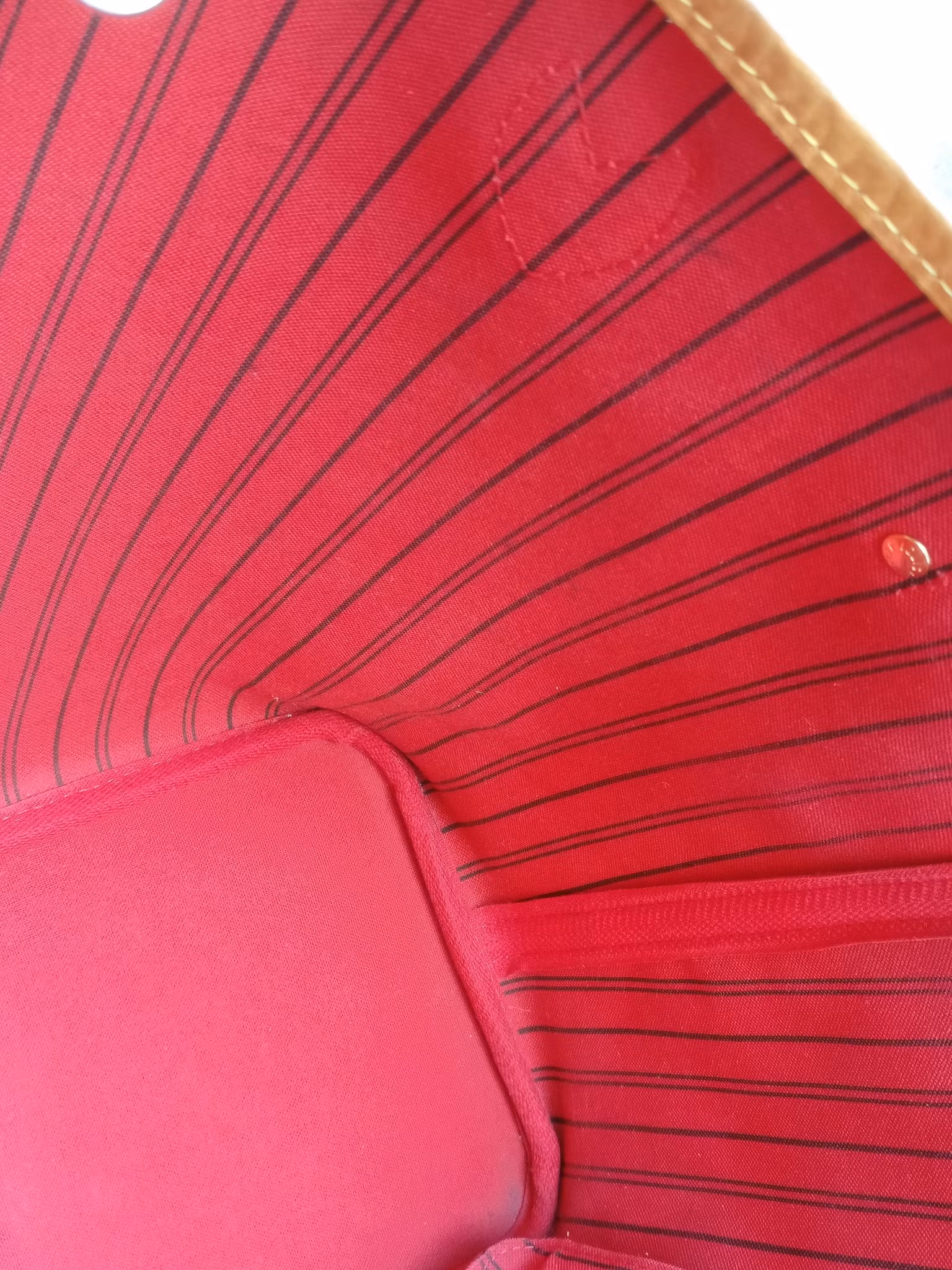 Louis Vuitton Neverfull MM