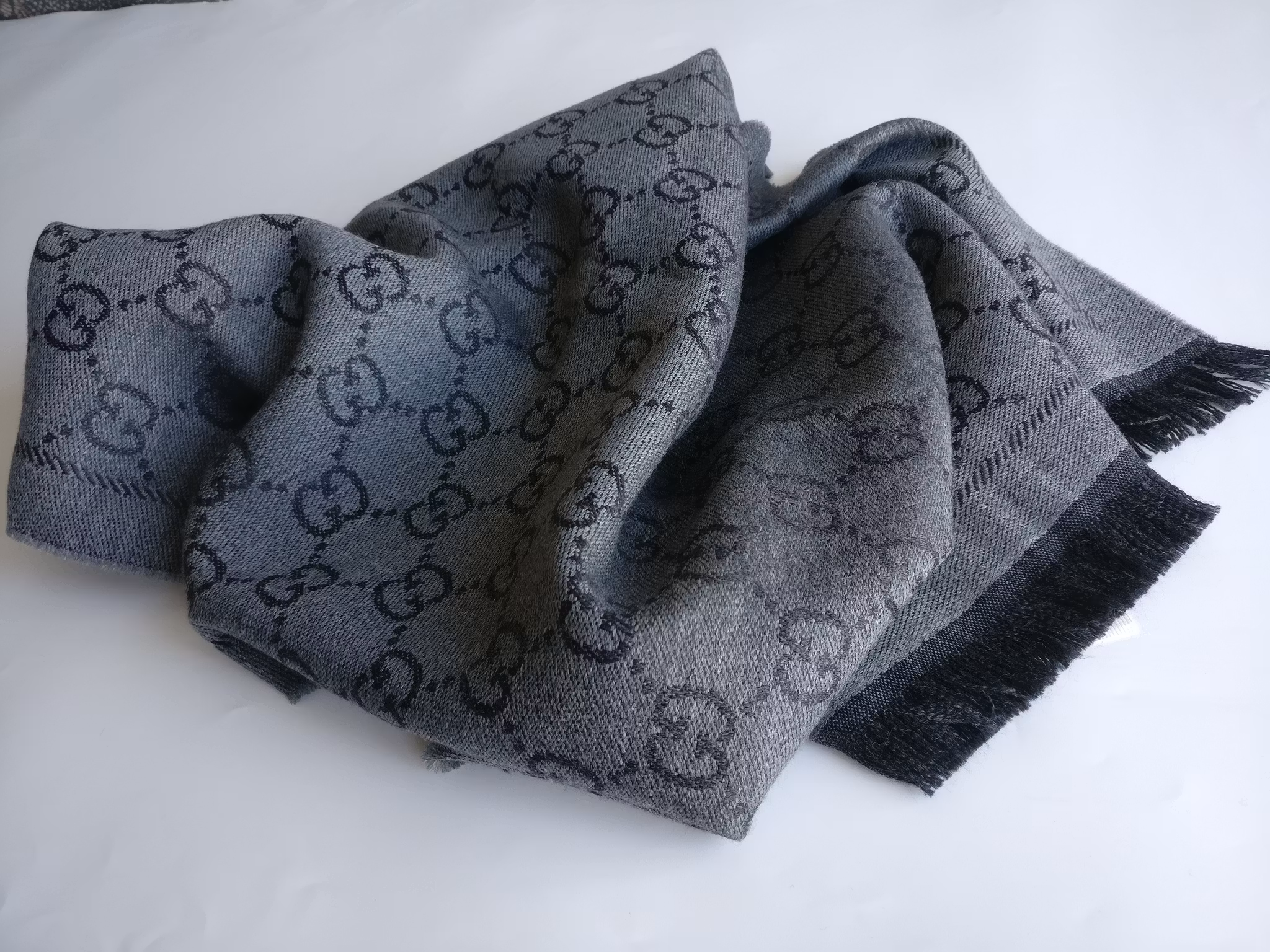 Gucci  GG Jacquard Knitted Wool Scarf