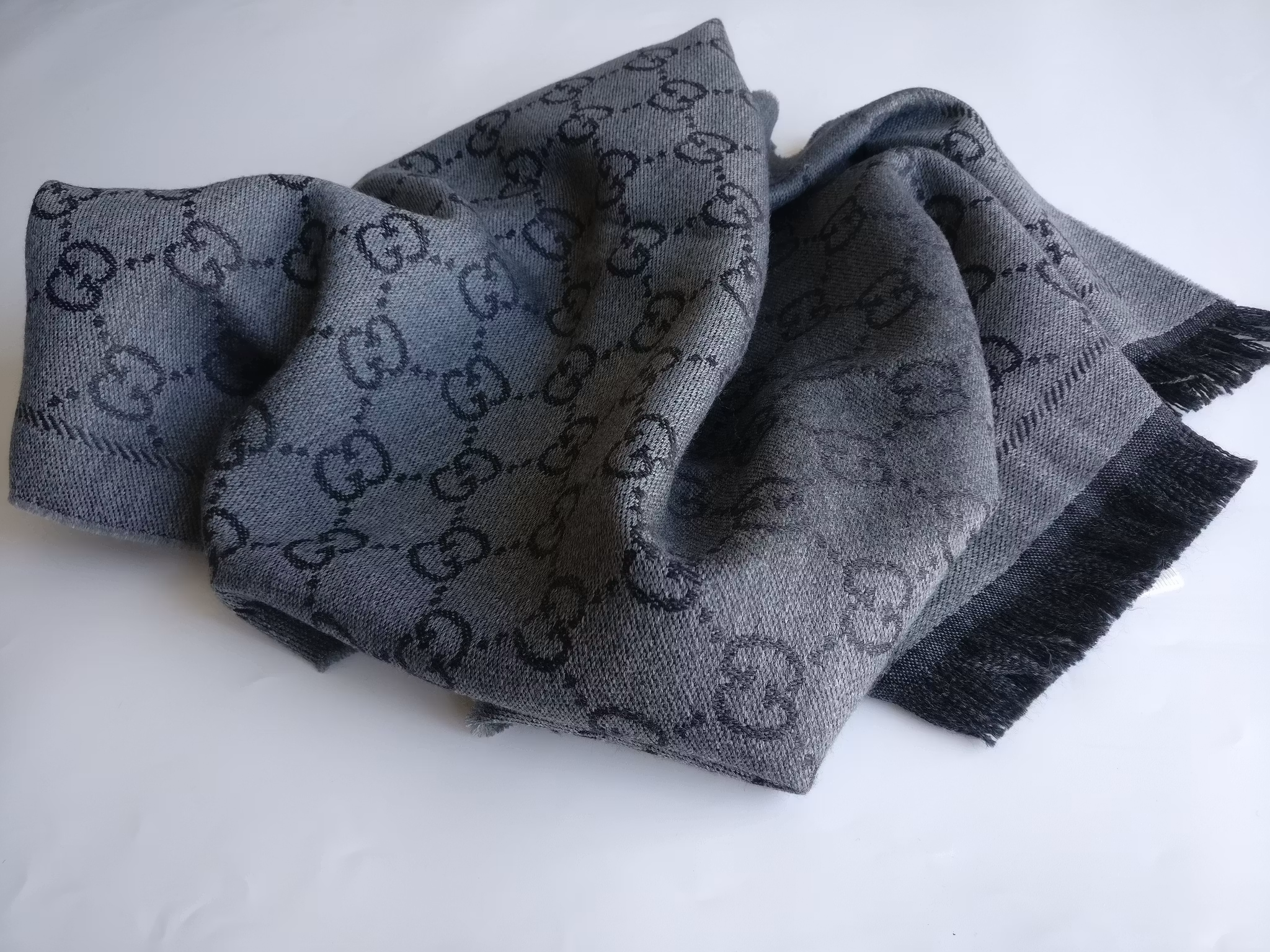 Gucci  GG Jacquard Knitted Wool Scarf