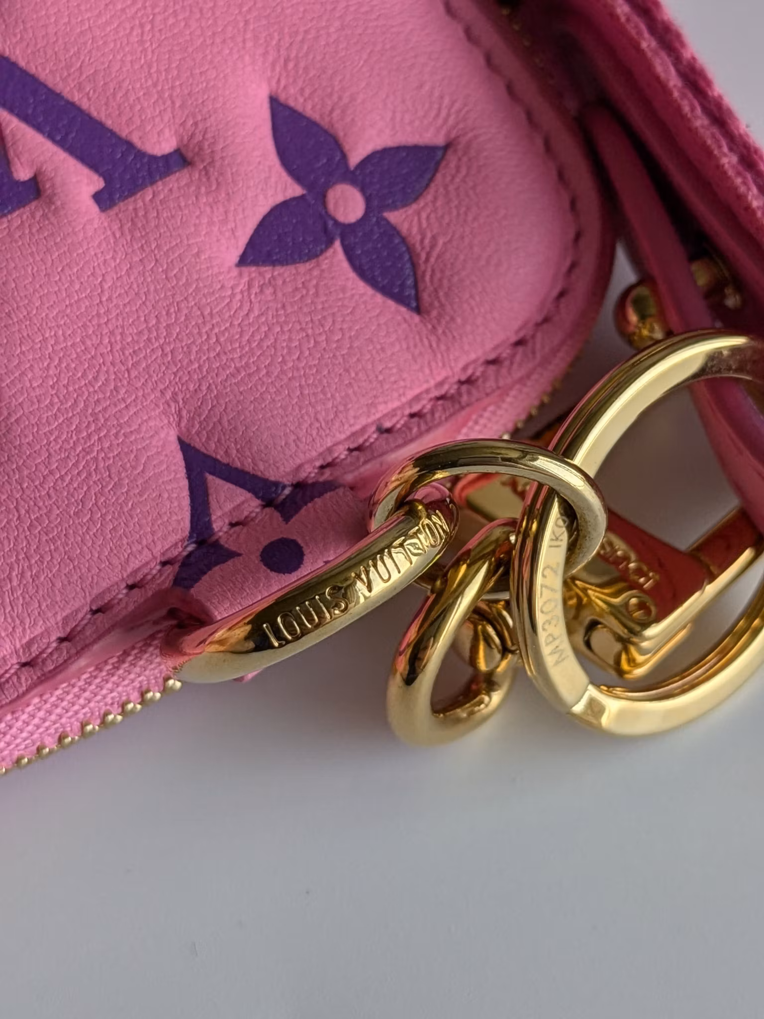 Louis Vuitton Lanyard Multipochette Key Holder