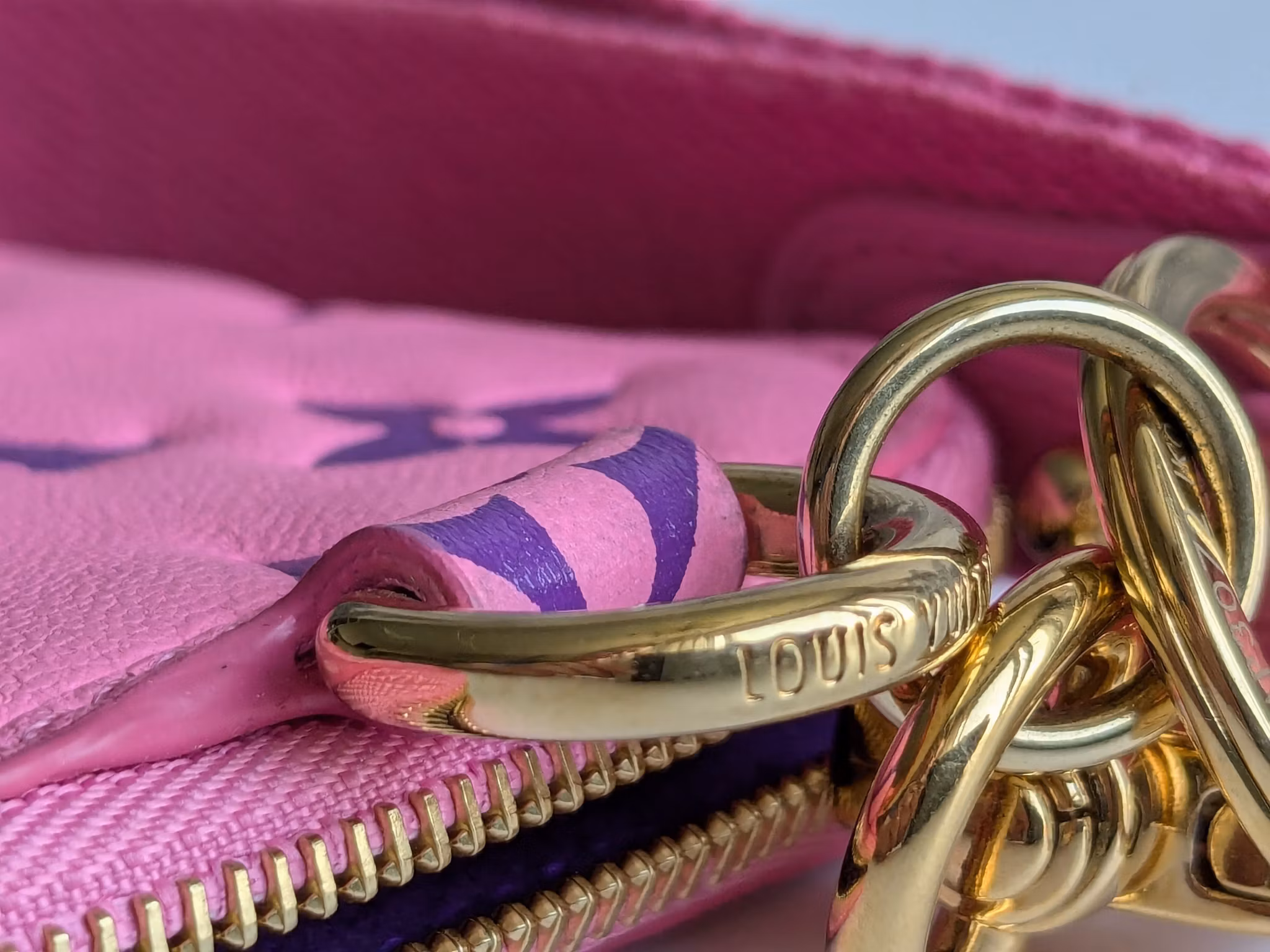 Louis Vuitton Lanyard Multipochette Key Holder