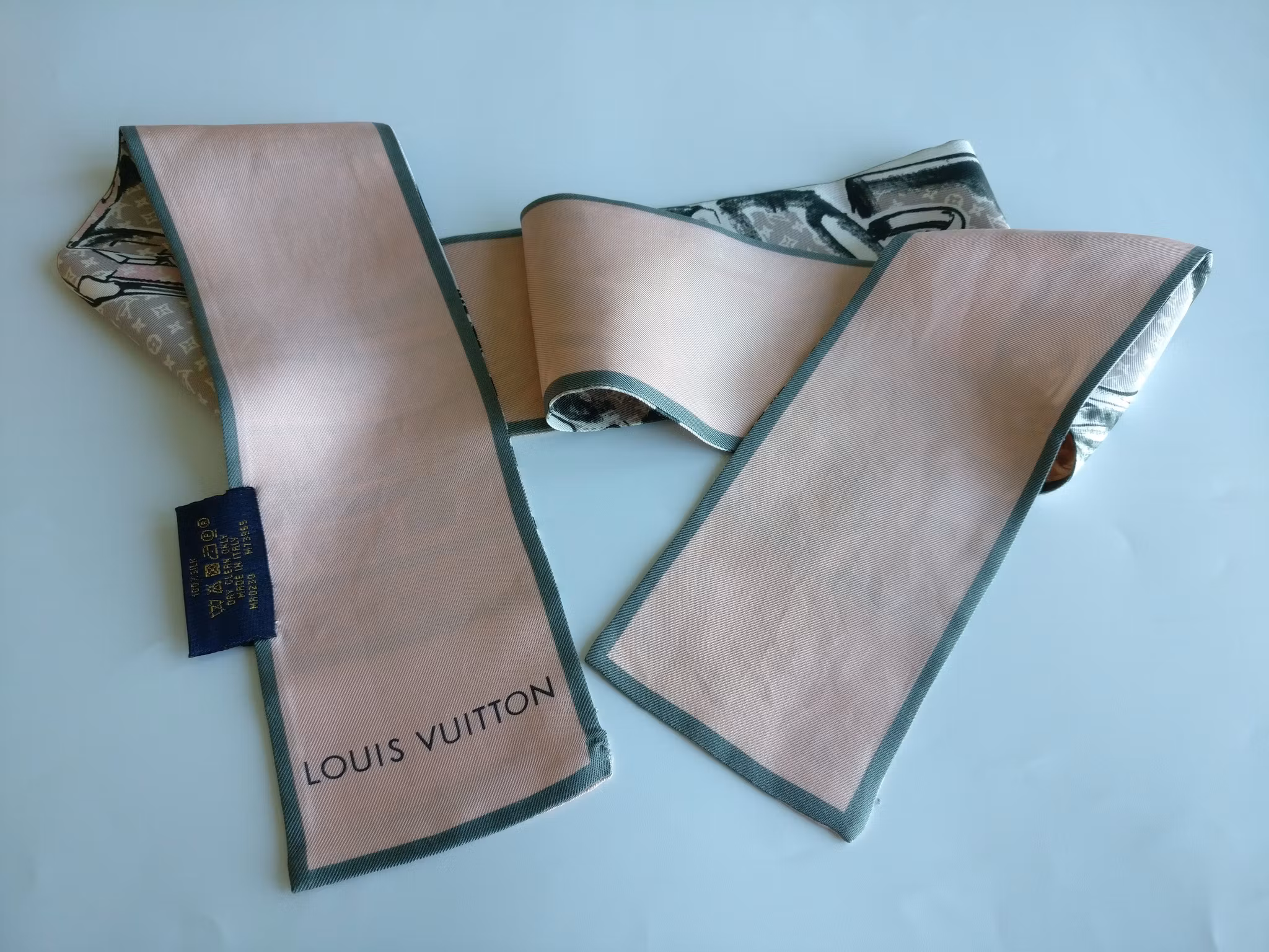 Louis Vuitton Silk Bandeau Trunks Rose Poudre