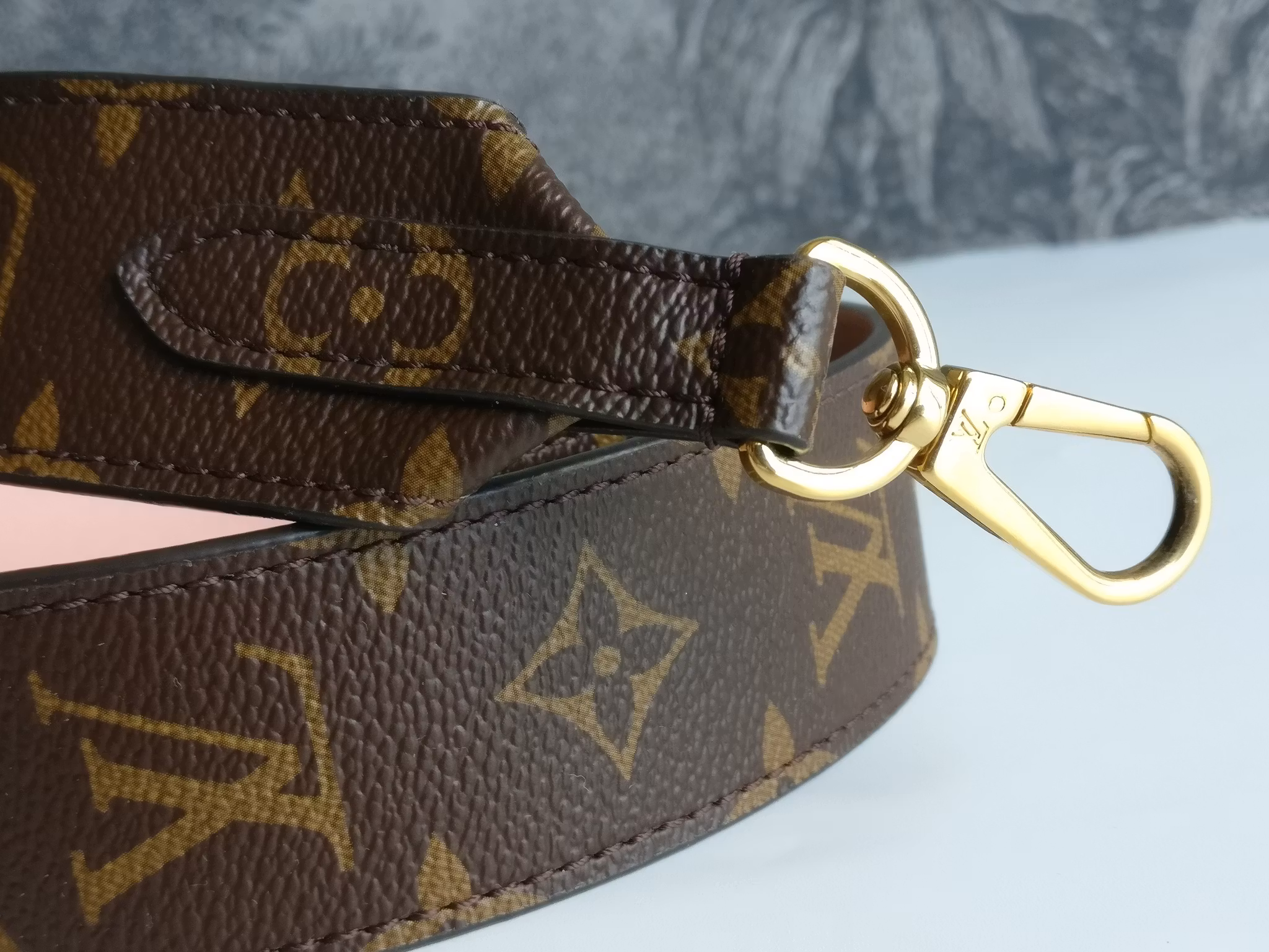 Louis Vuitton Shoulder Strap Monogram Rose Poudre