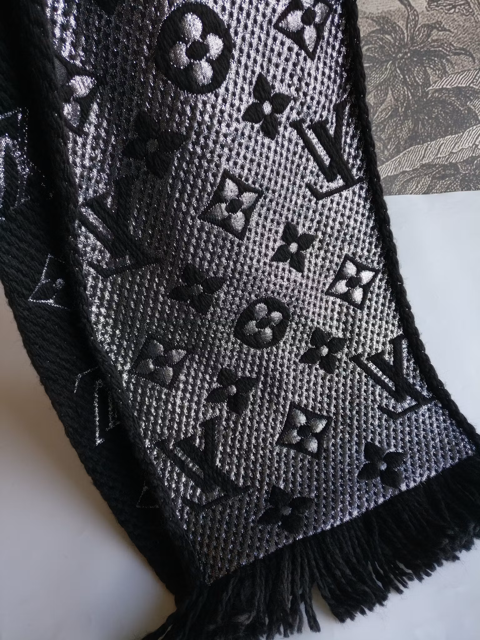 Louis Vuitton Logomania Shine Scarf