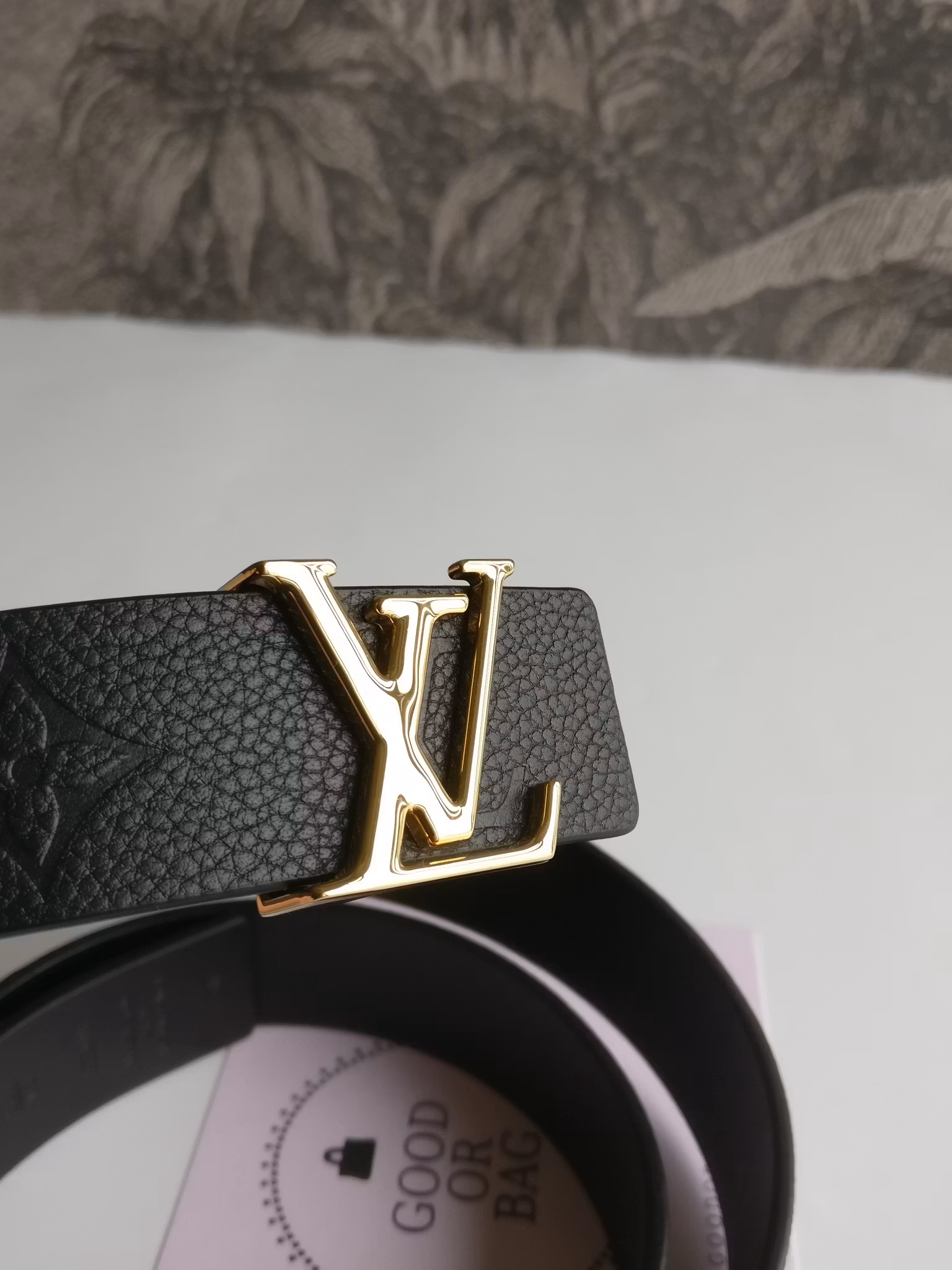 Louis Vuitton LV Iconic 30mm Reversible belt empreinte