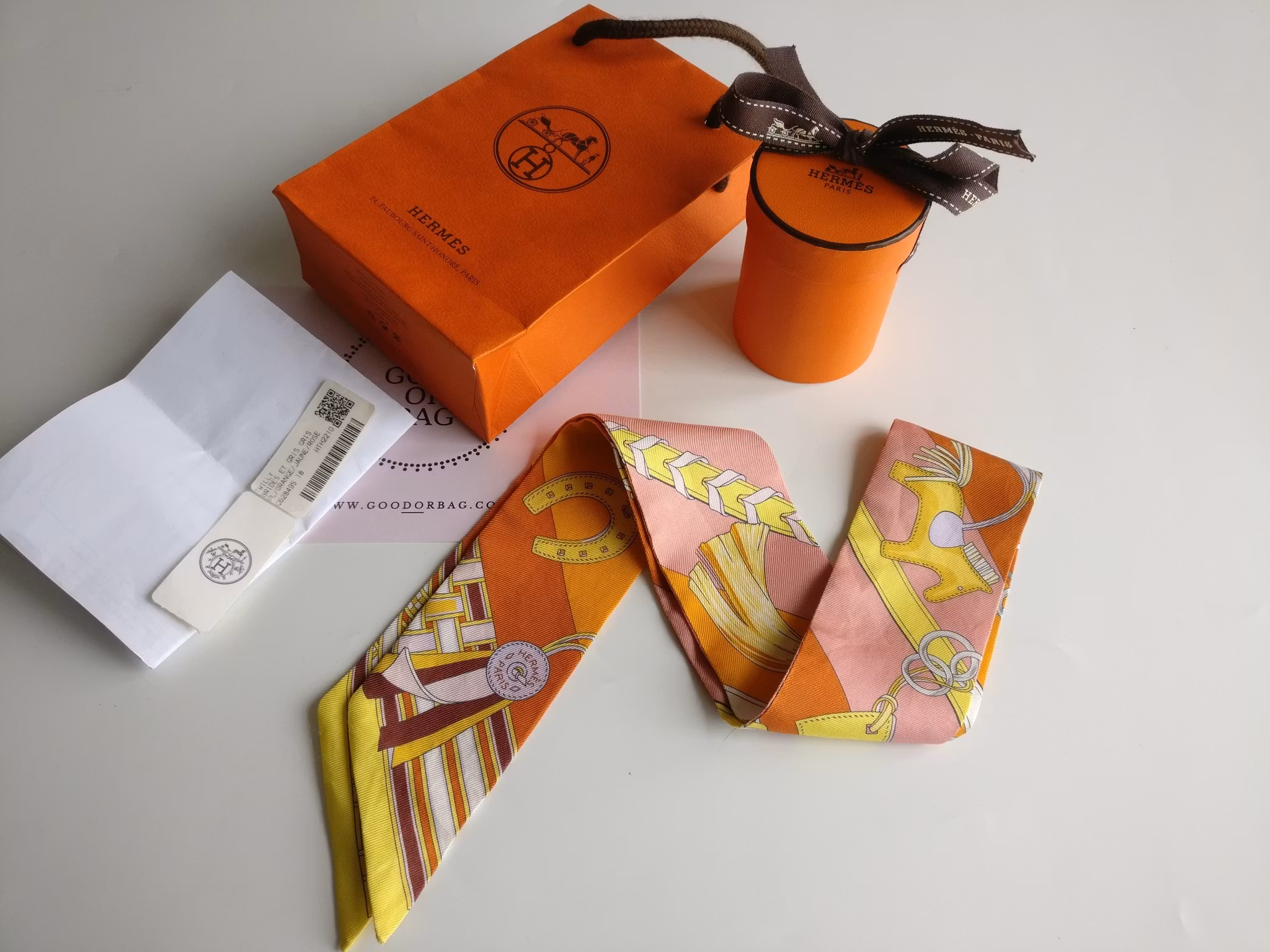 Hermes Silk Twilly Brides et Gris-Gris