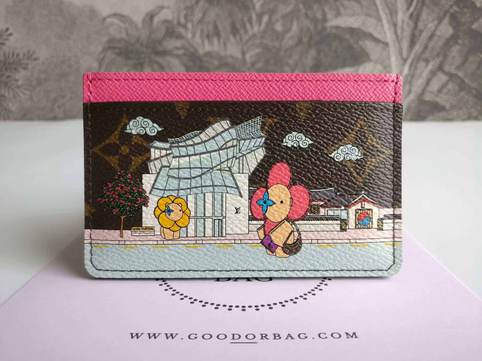 Louis Vuitton Illustre Card Holder Vivienne