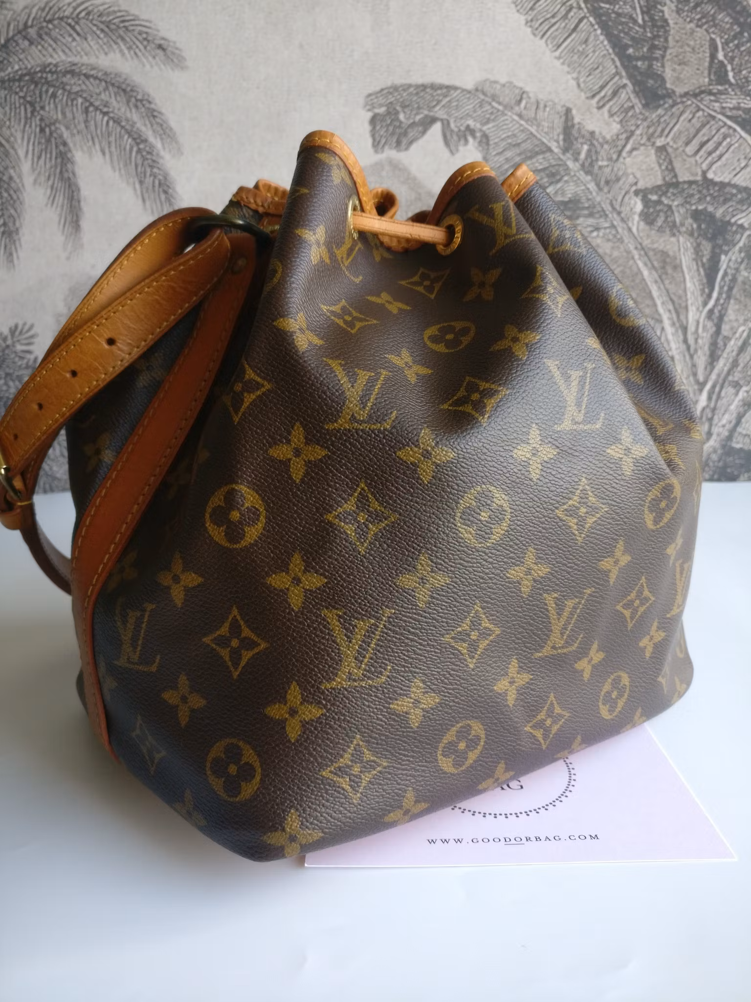 Louis Vuitton Petit Noé