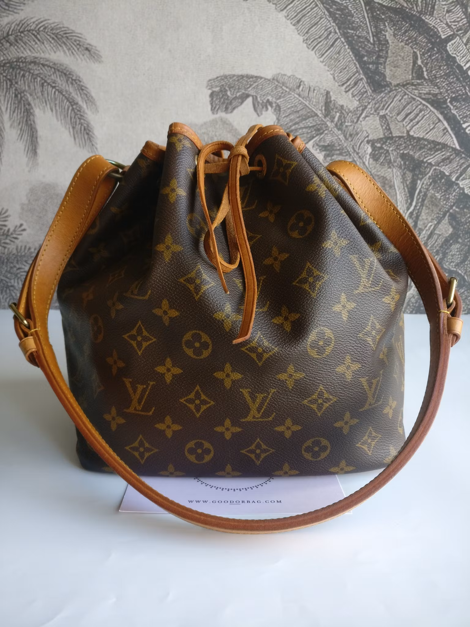 Louis Vuitton Petit Noé