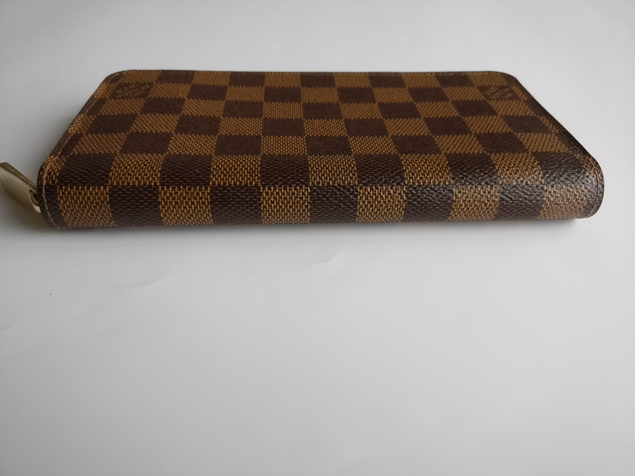 Louis Vuitton Zippy Wallet
