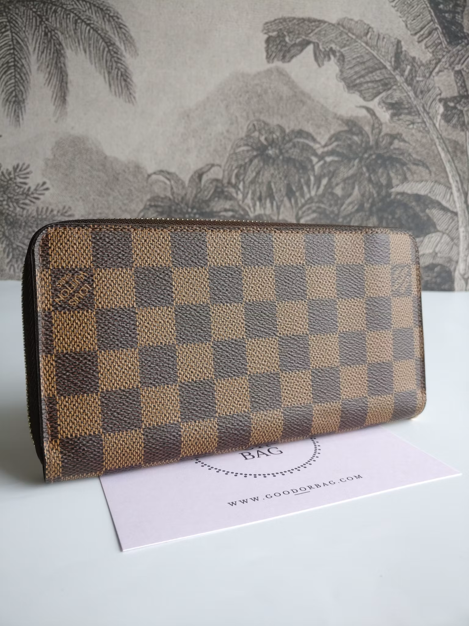 Louis Vuitton Zippy Wallet