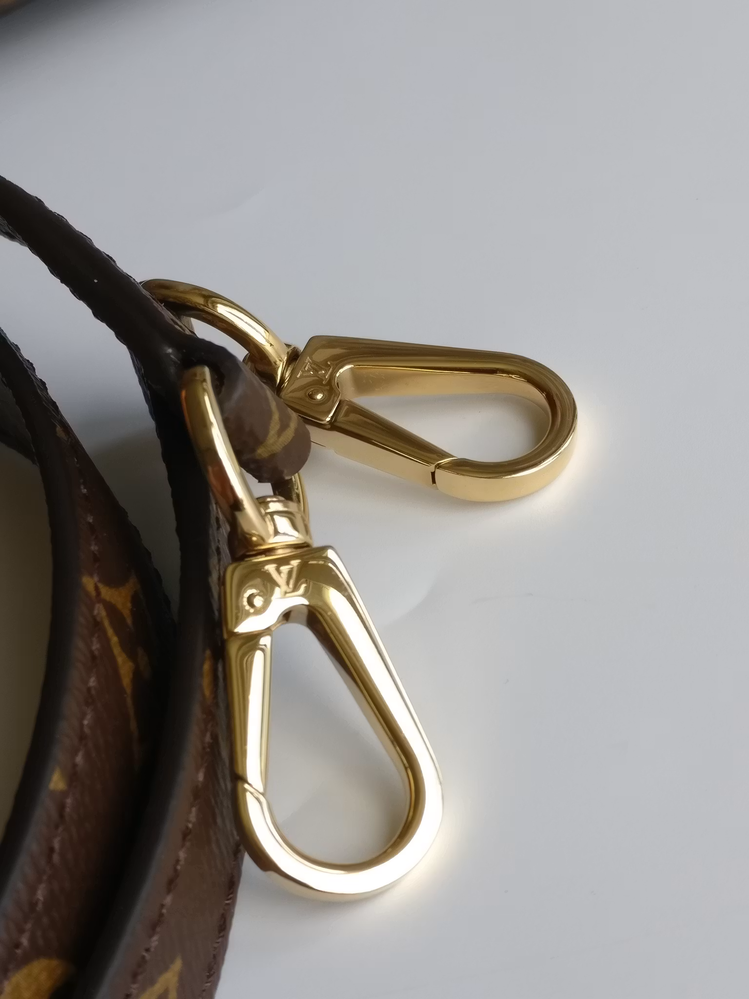 Louis Vuitton Montaigne BB