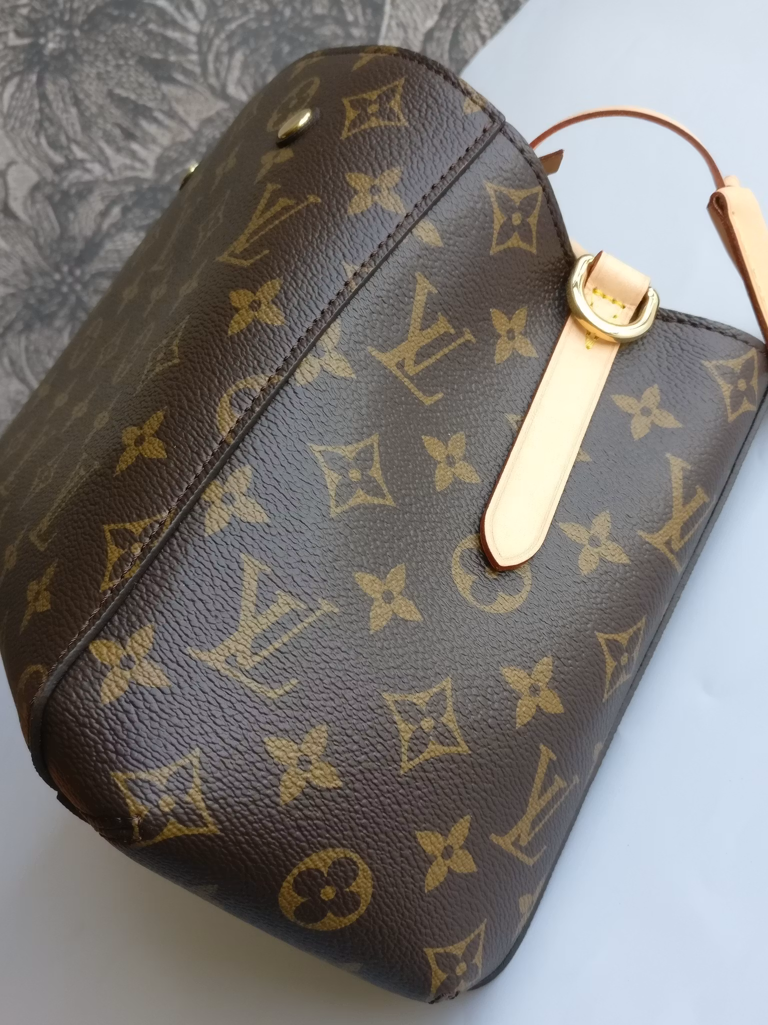Louis Vuitton Montaigne BB