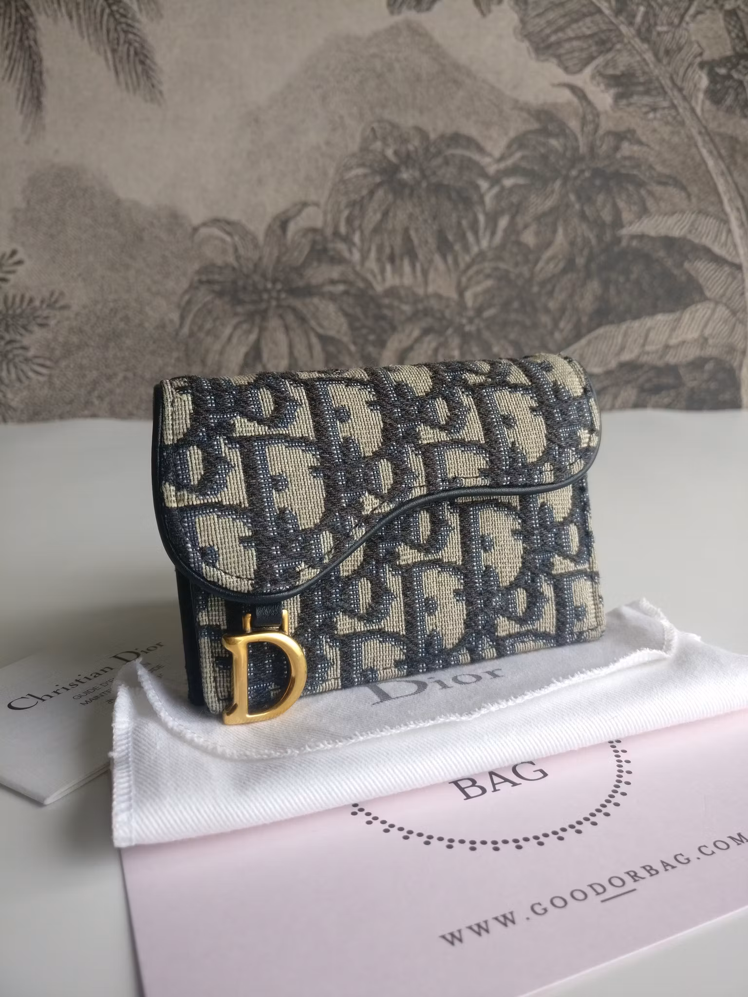 Dior Saddle Oblique Card Holder wallet