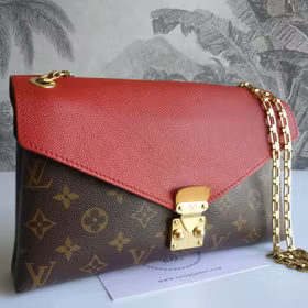 Louis Vuitton Pallas Chain Bag