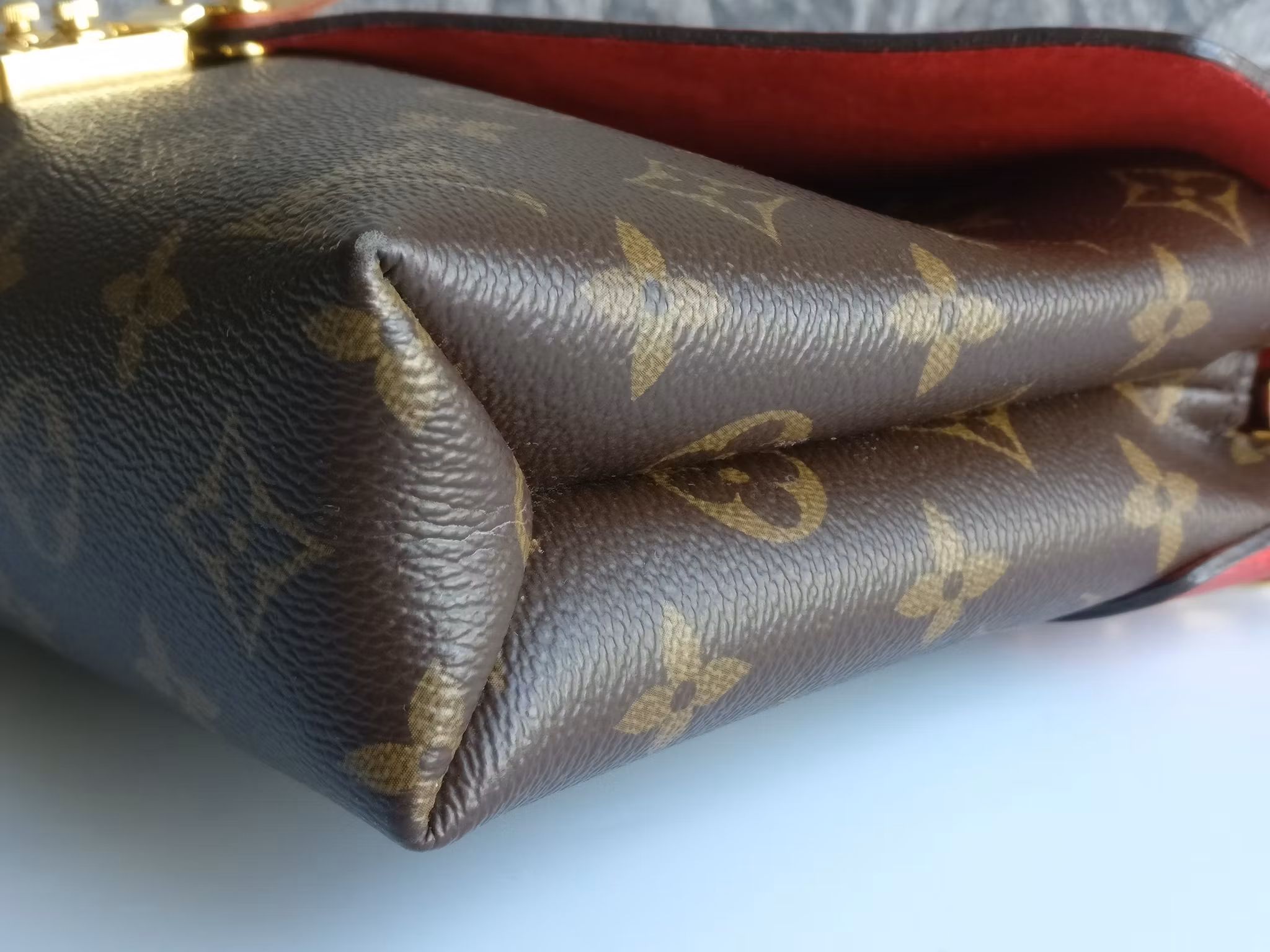 Louis Vuitton Pallas Chain Bag