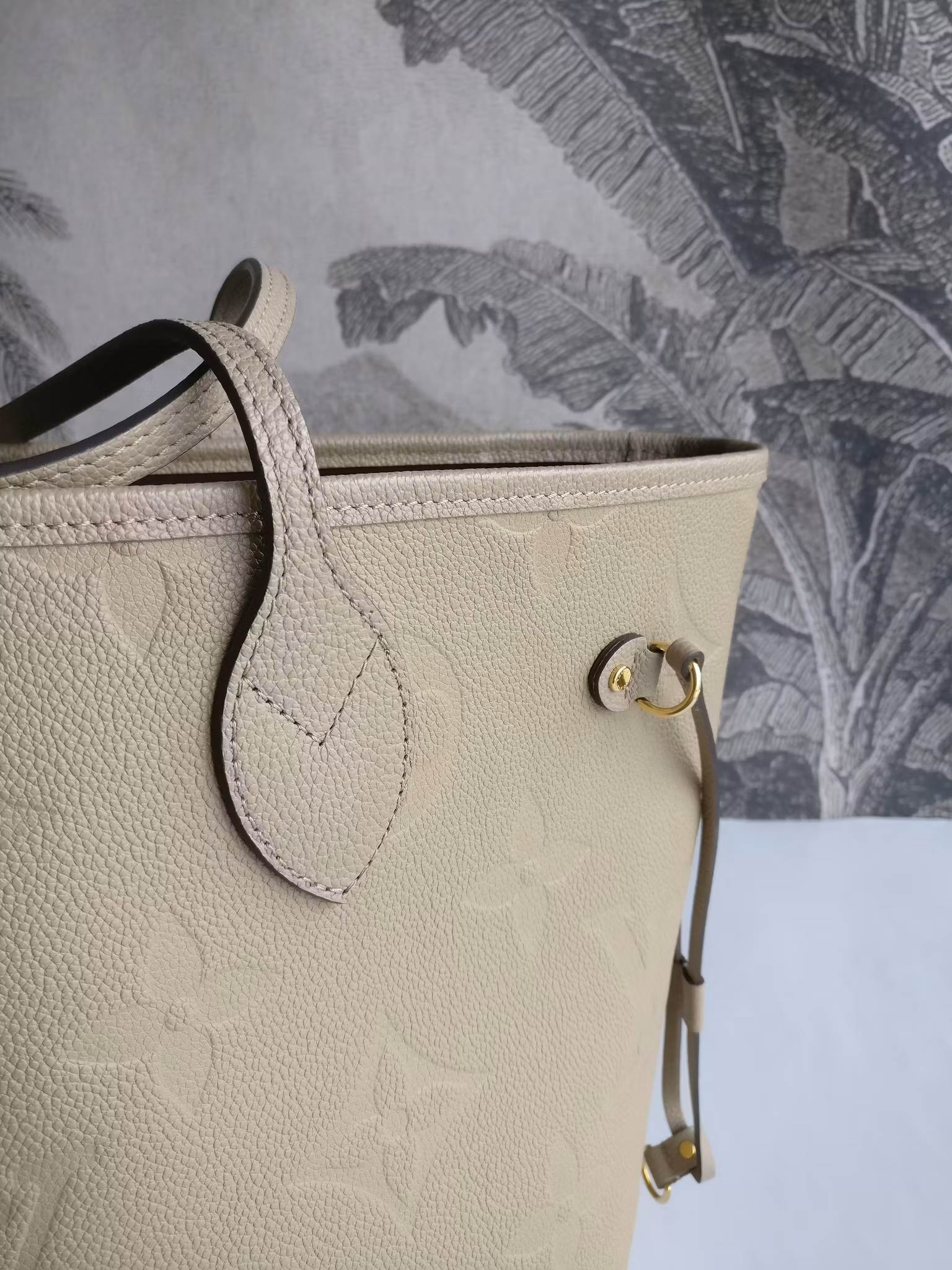 Louis Vuitton Neverfull MM empreinte Dune