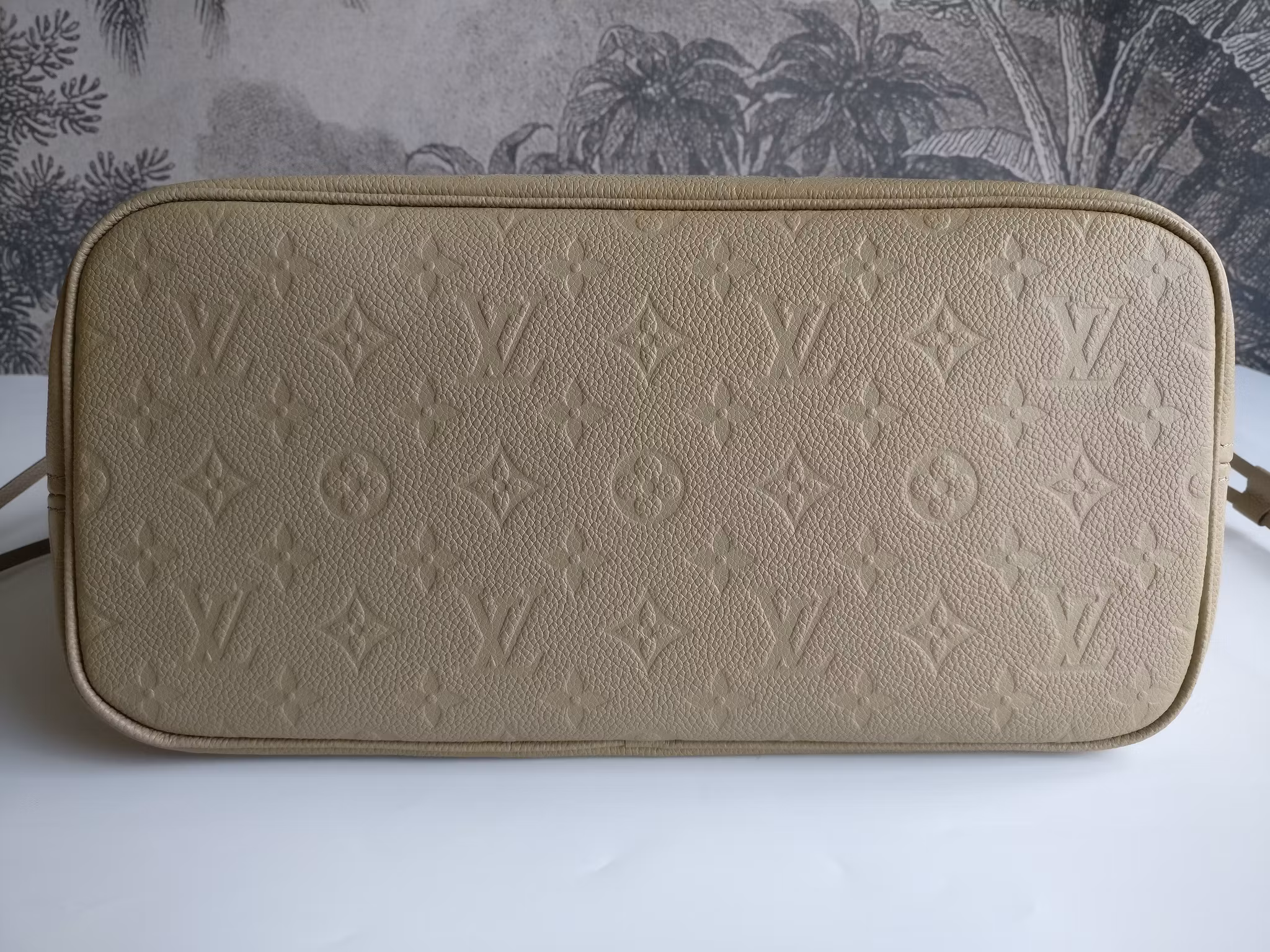Louis Vuitton Neverfull MM empreinte Dune