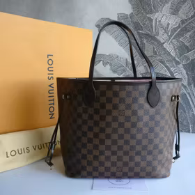 Louis Vuitton Neverfull MM damier ebene rose ballerine