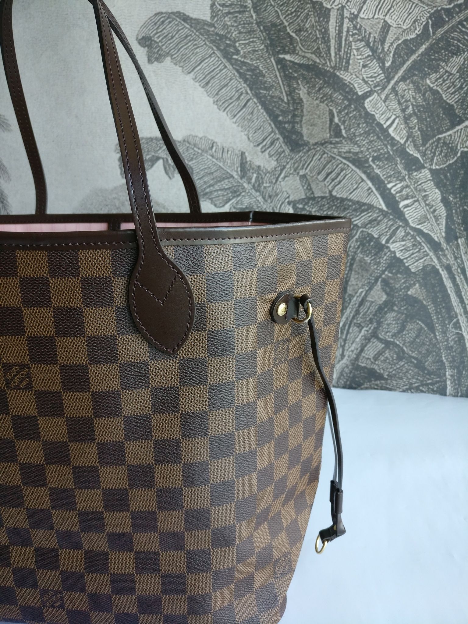 Louis Vuitton Neverfull MM damier ebene rose ballerine