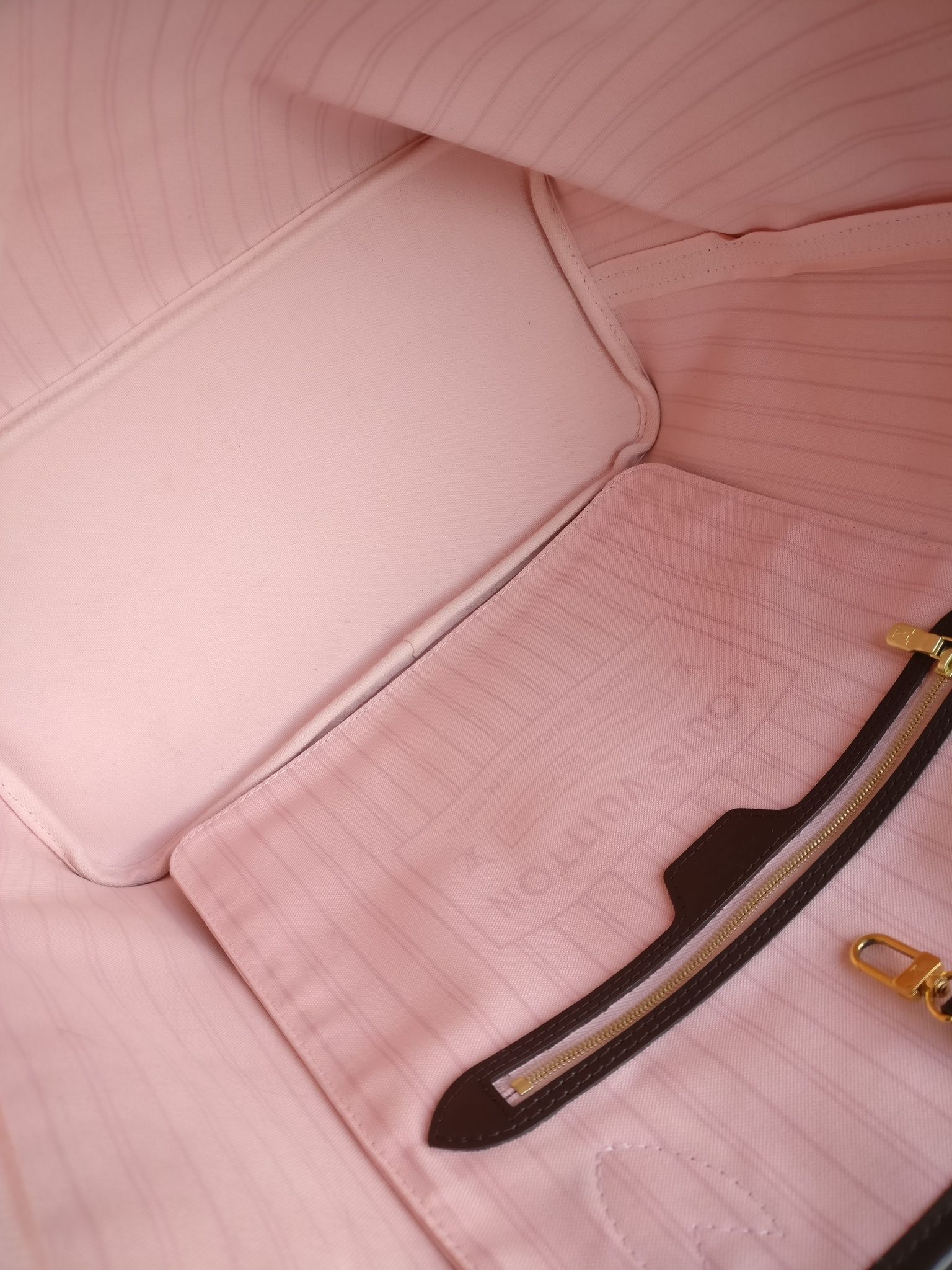 Louis Vuitton Neverfull MM damier ebene rose ballerine