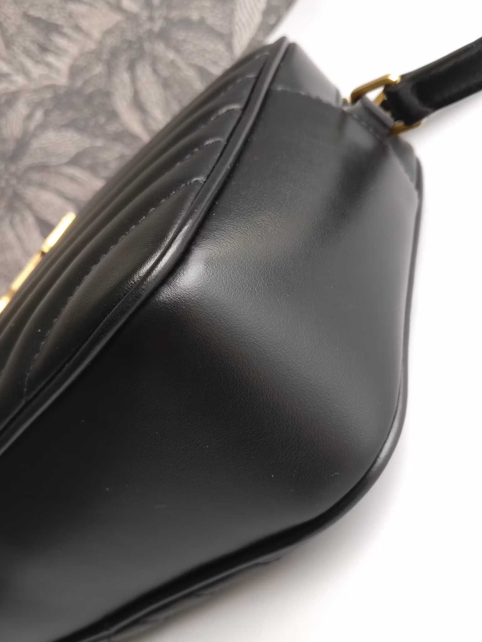 Saint Laurent Lou Camera Bag