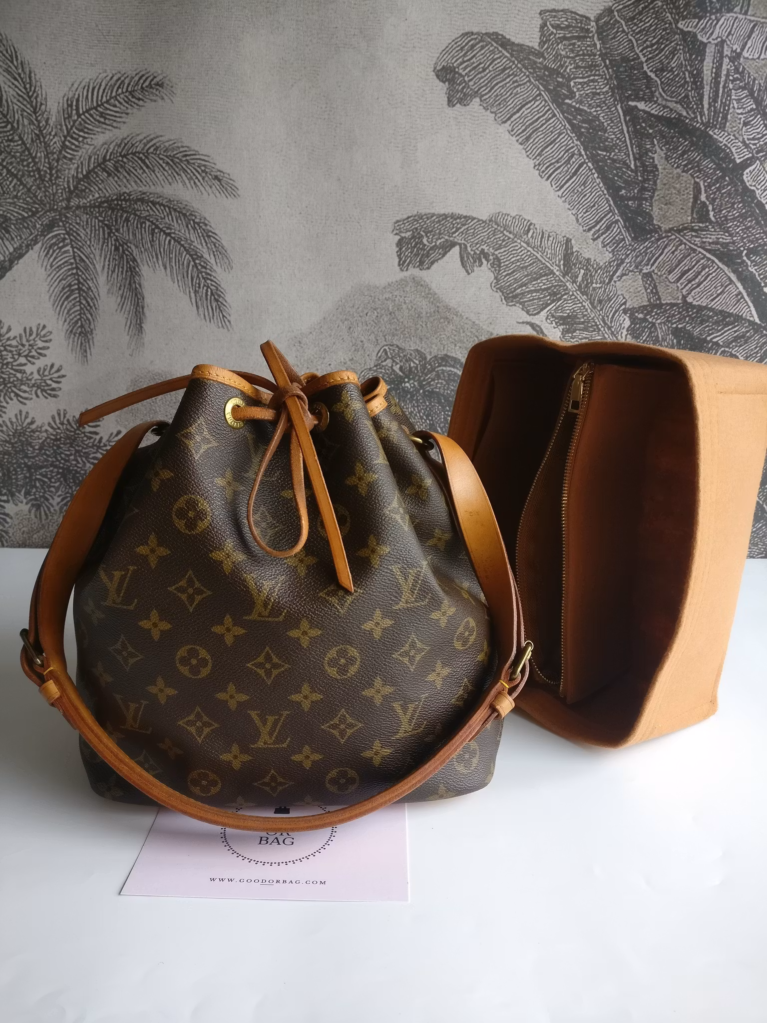 Louis Vuitton Petit Noé