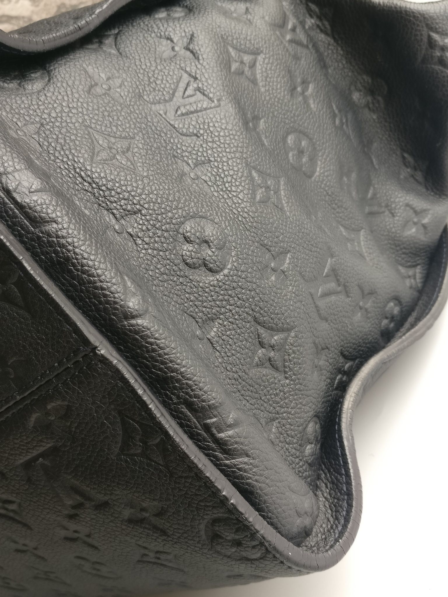 Louis Vuitton Lumineuse PM monogram empreinte
