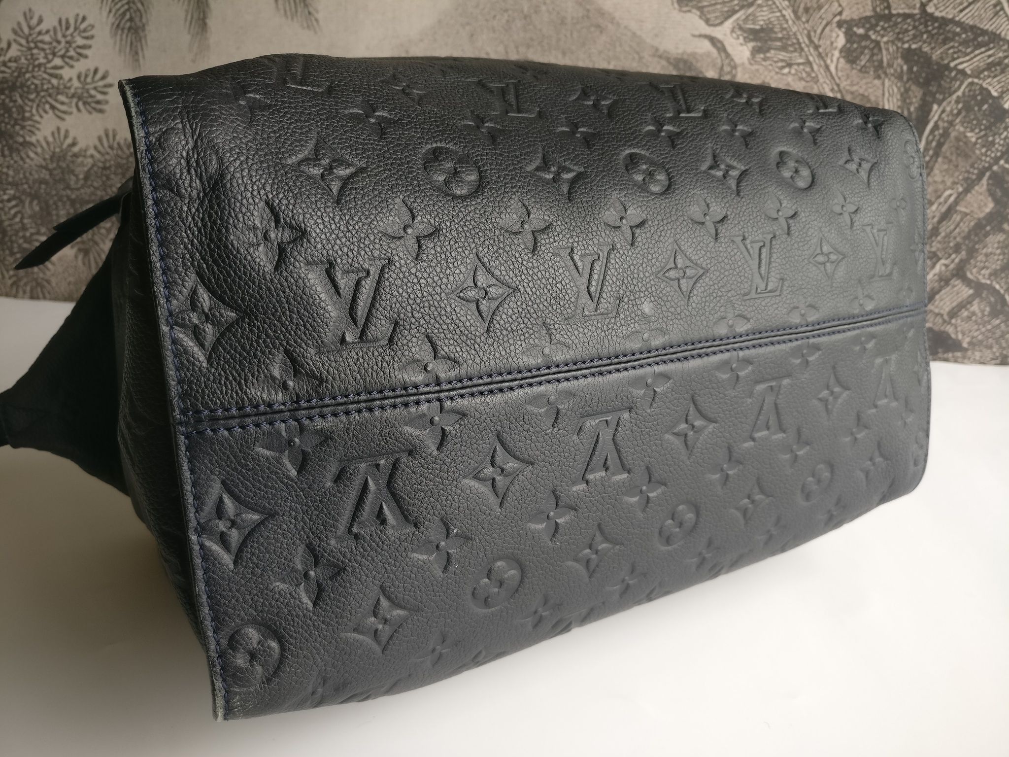 Louis Vuitton Lumineuse PM monogram empreinte