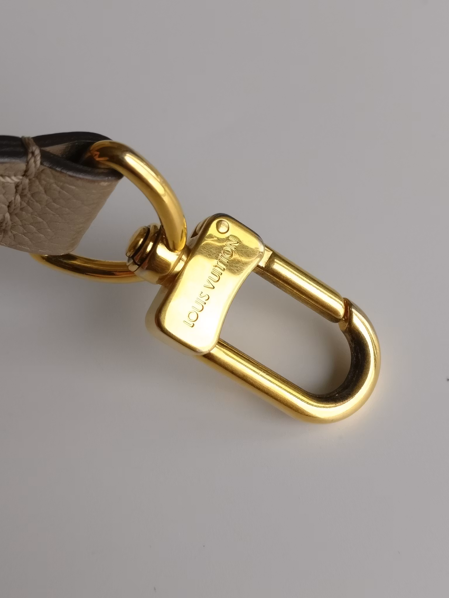 Louis Vuitton Pochette Metis empreinte Dune