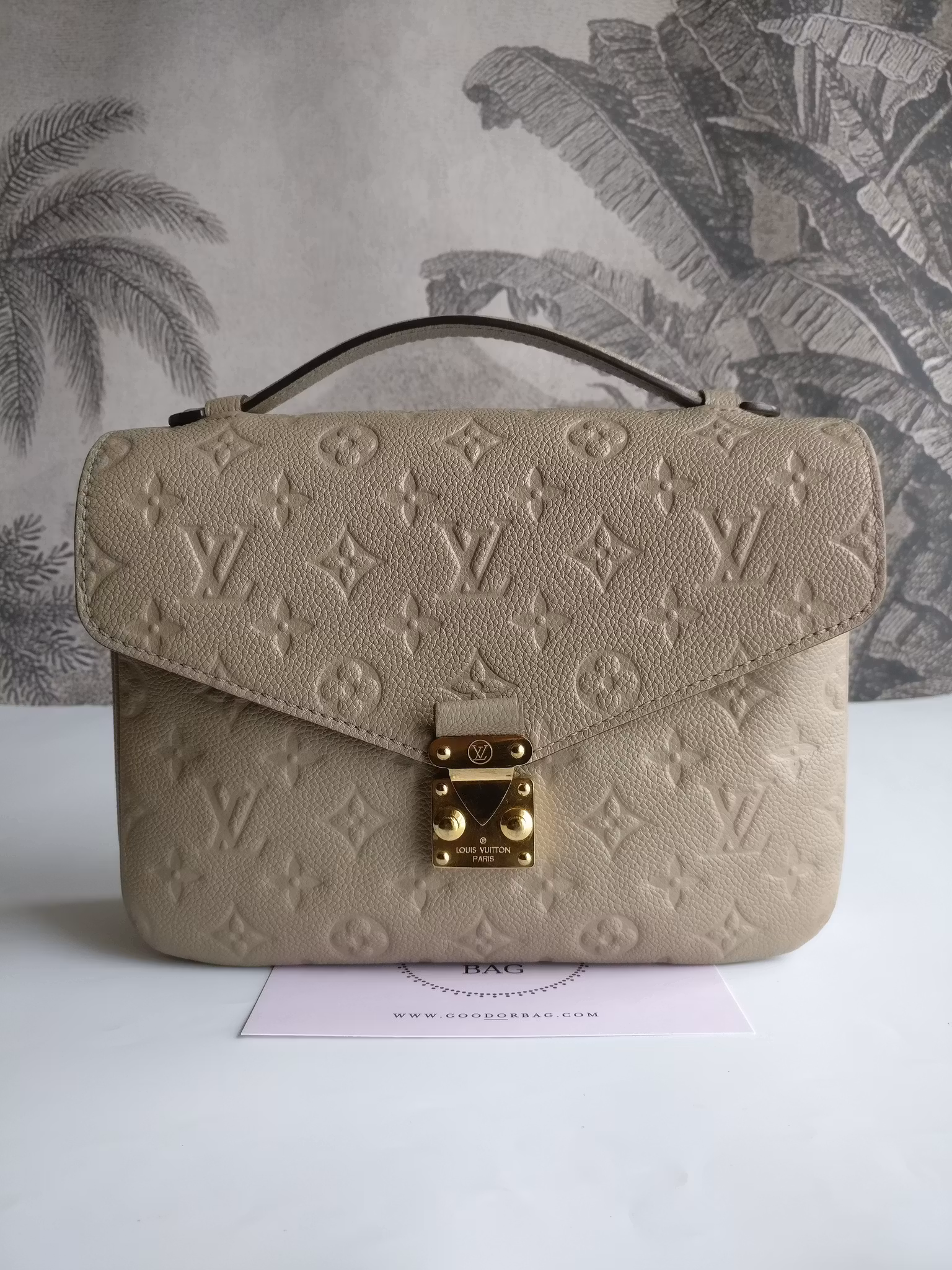 Louis Vuitton Pochette Metis empreinte Dune