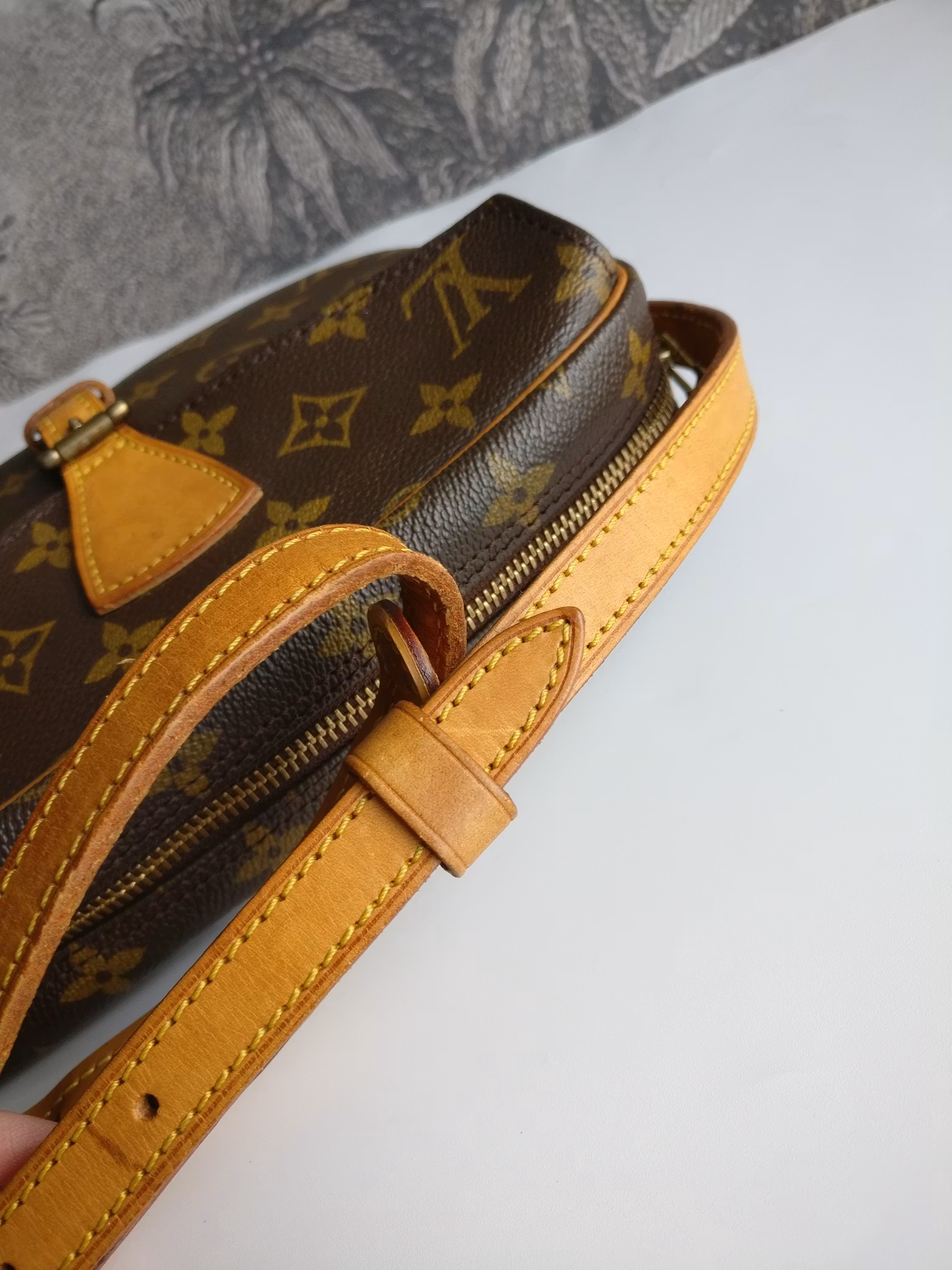 Louis Vuitton Jeune Fille PM
