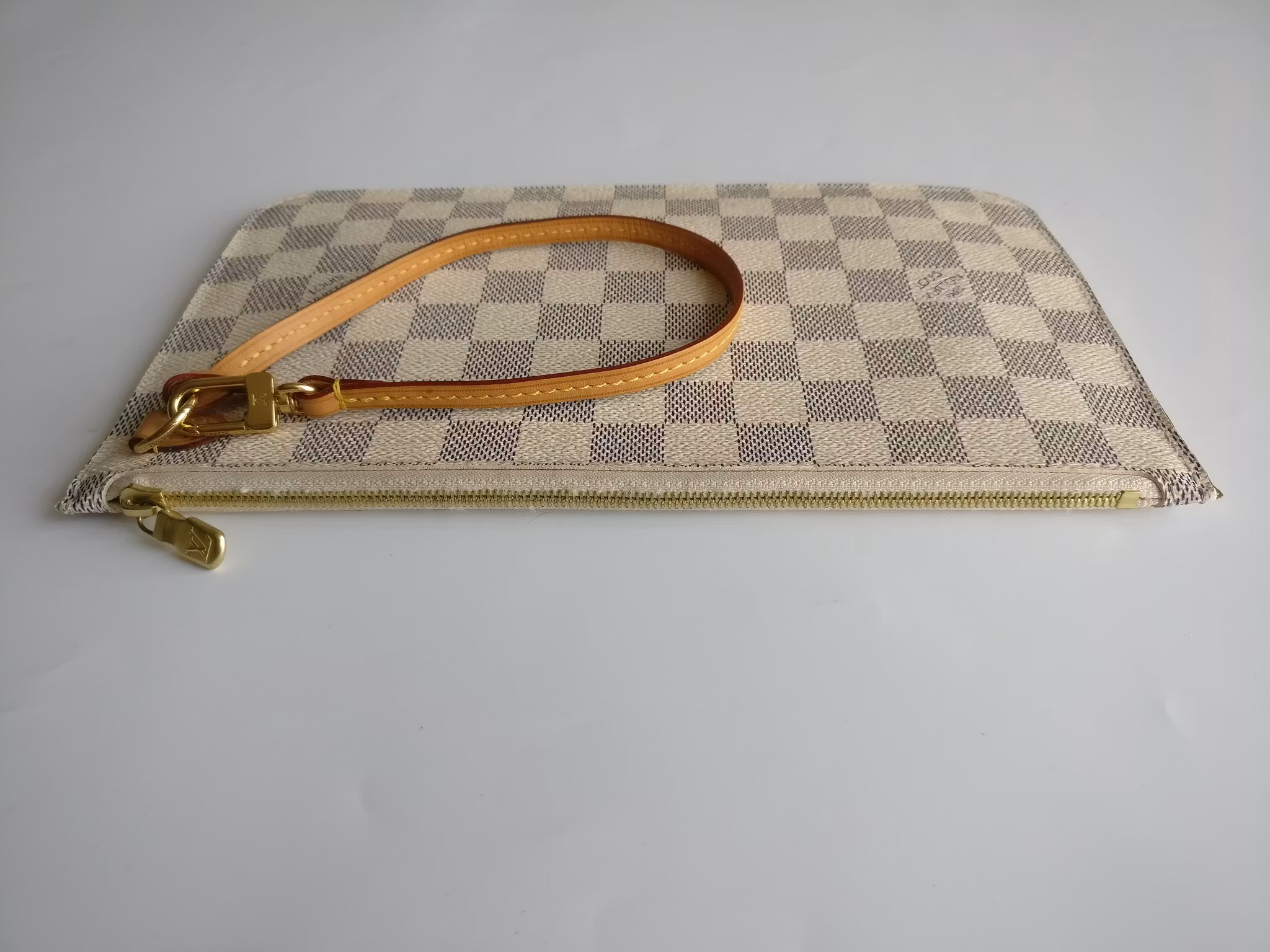 Louis Vuitton Neverfull MM Pochette azur