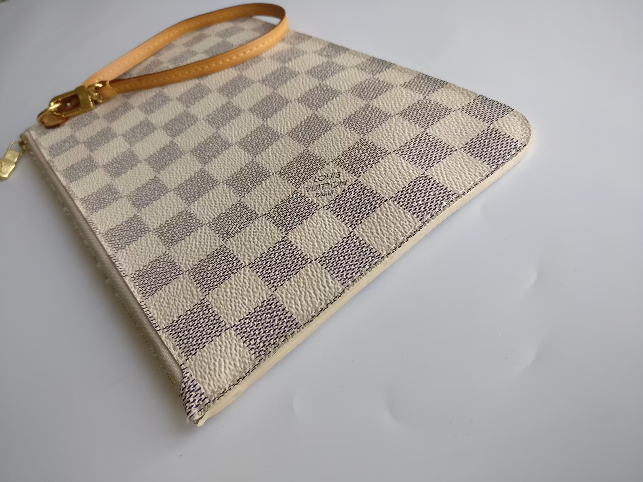 Louis Vuitton Neverfull MM Pochette azur