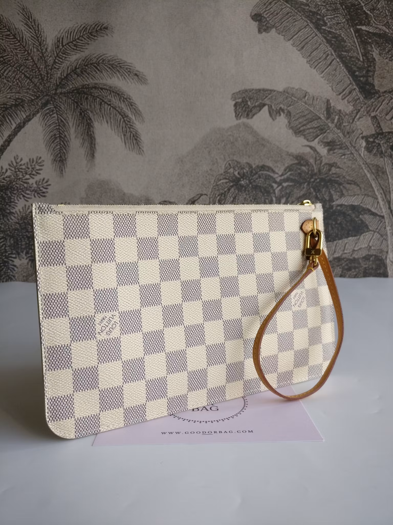 Louis Vuitton Neverfull MM Pochette azur
